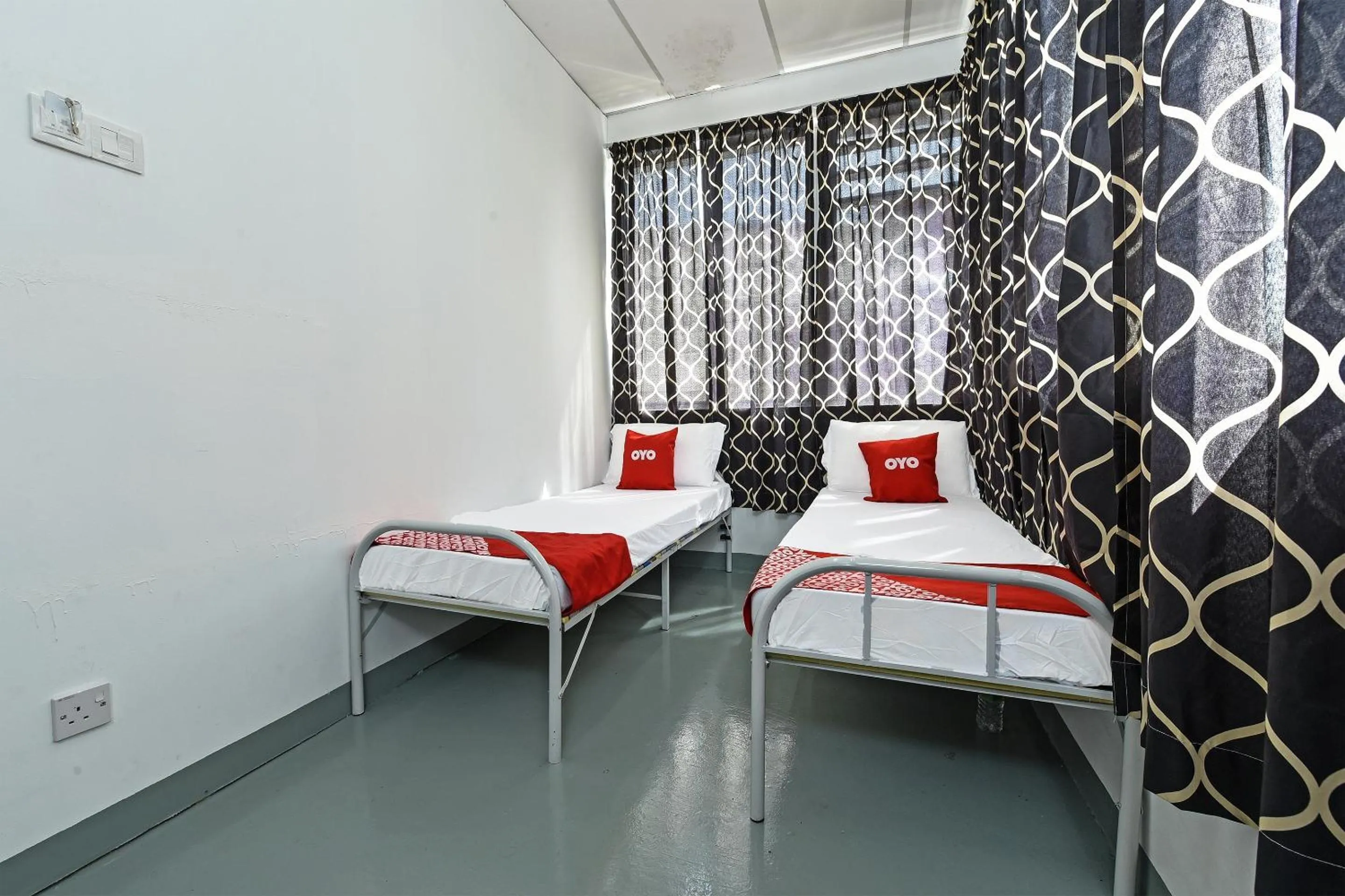 Bedroom, Bed in Hotel O Sri Rampai Metro Hostel