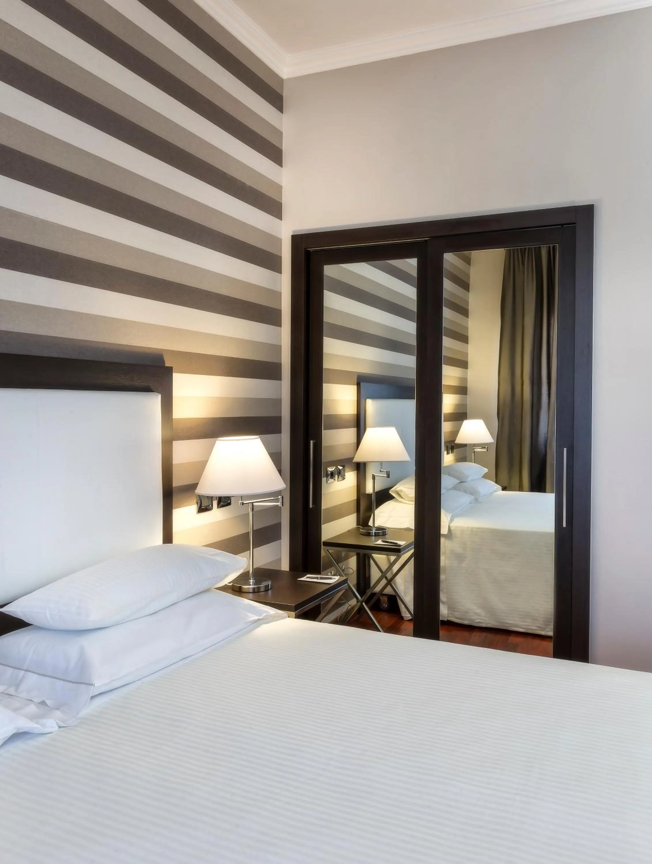 Bedroom, Bed in Sina Maria Luigia