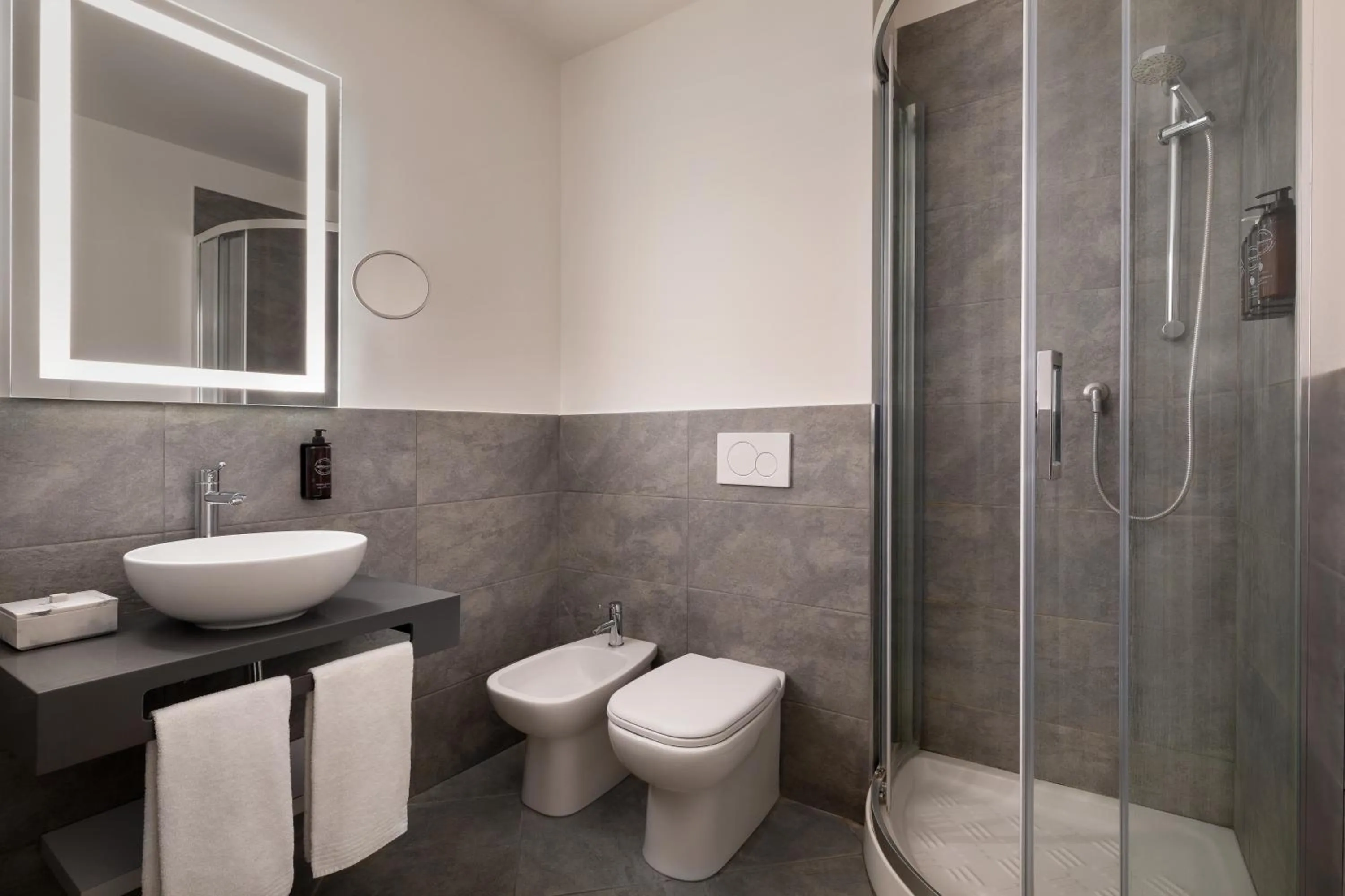 Bathroom in Sina Maria Luigia