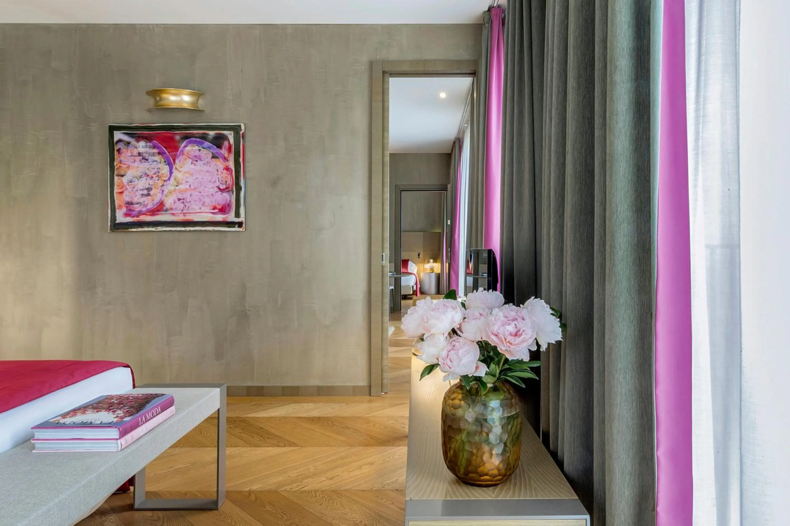 Photo of the whole room in Rosa Grand Milano - Starhotels Collezione