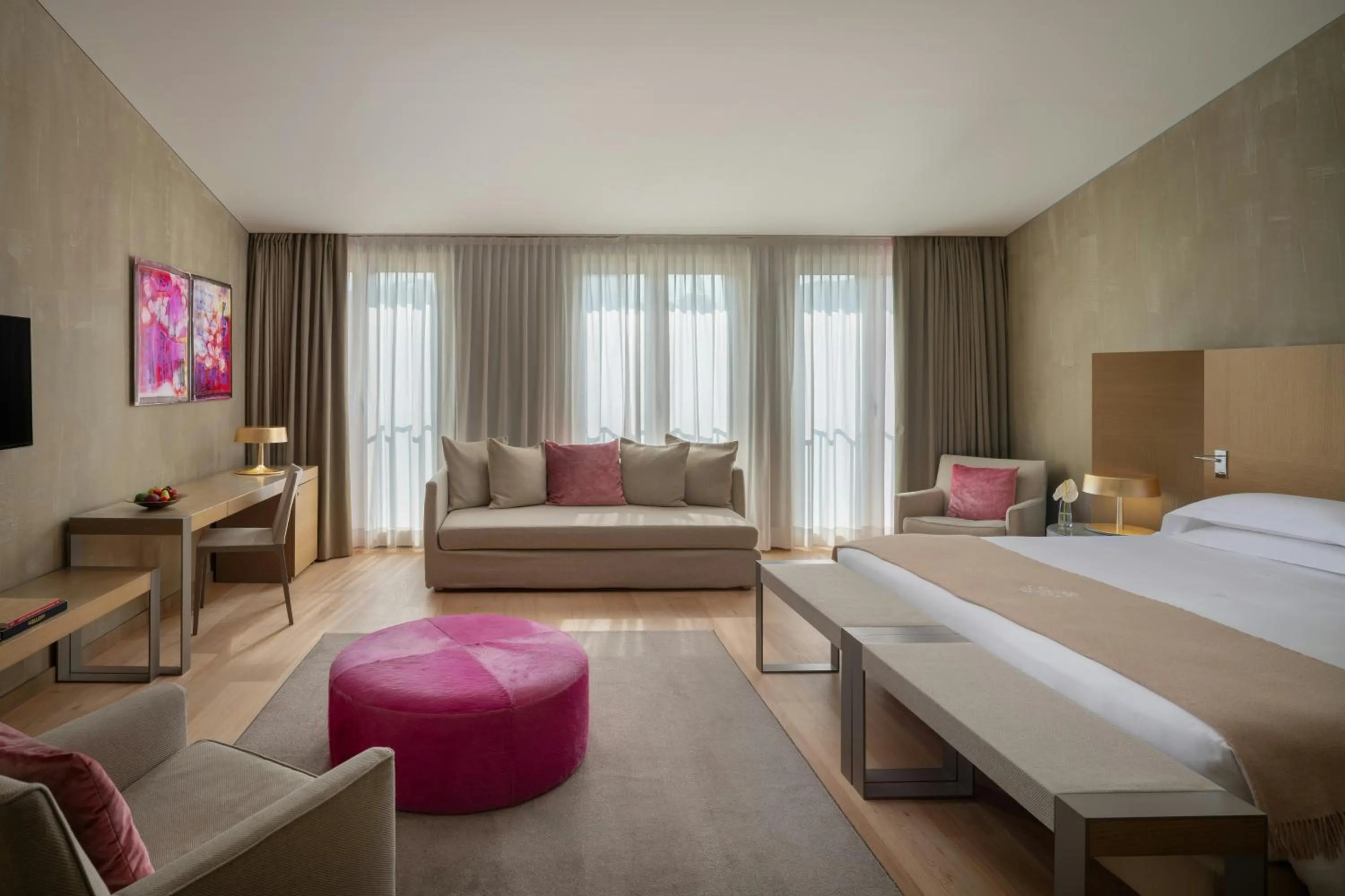 Photo of the whole room, Bed in Rosa Grand Milano - Starhotels Collezione