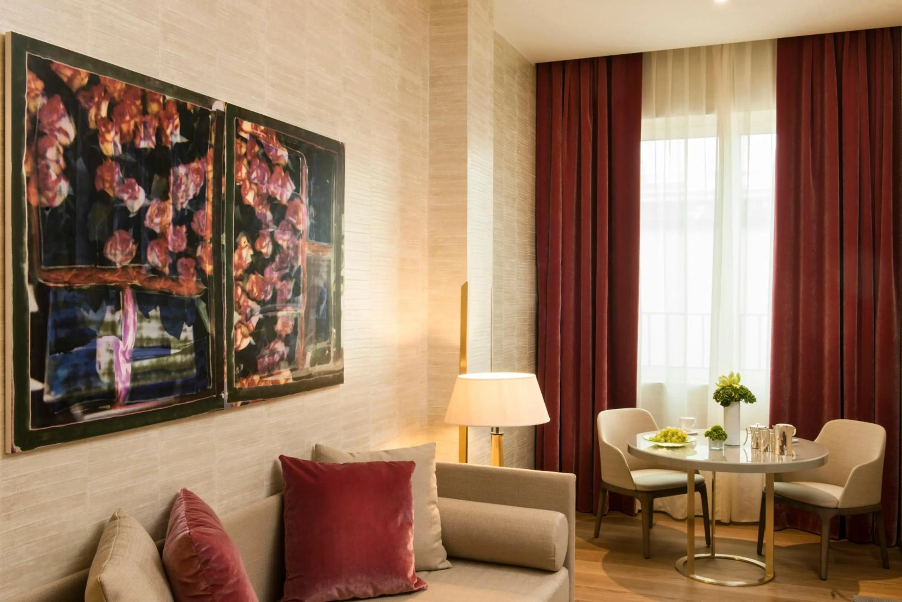 Bedroom in Rosa Grand Milano - Starhotels Collezione