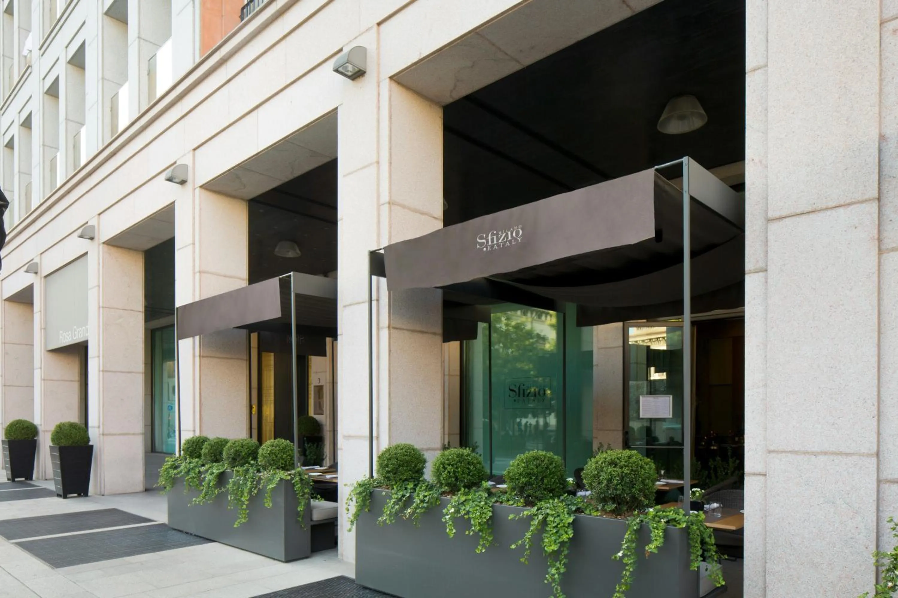 Restaurant/places to eat in Rosa Grand Milano - Starhotels Collezione