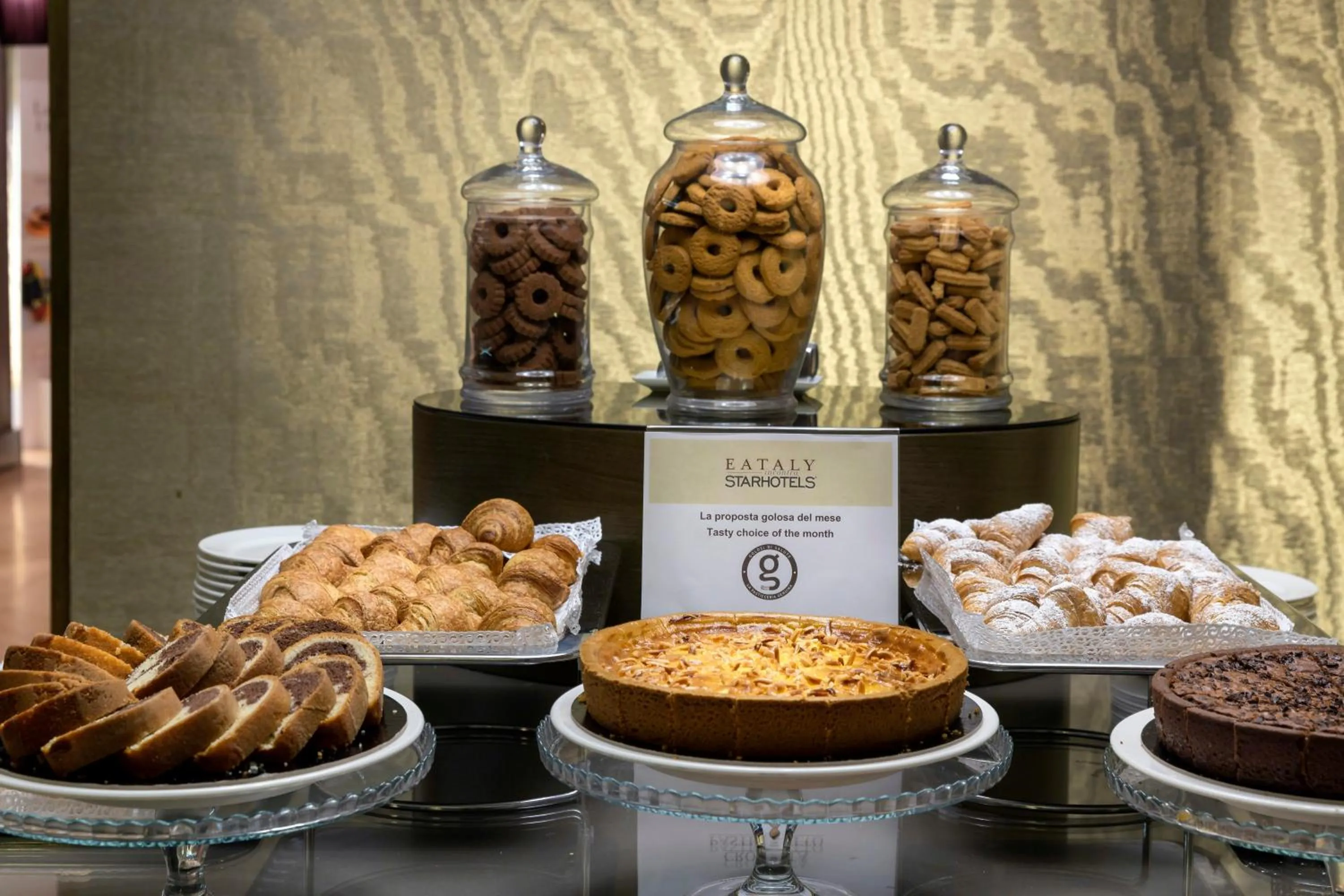 Breakfast in Rosa Grand Milano - Starhotels Collezione