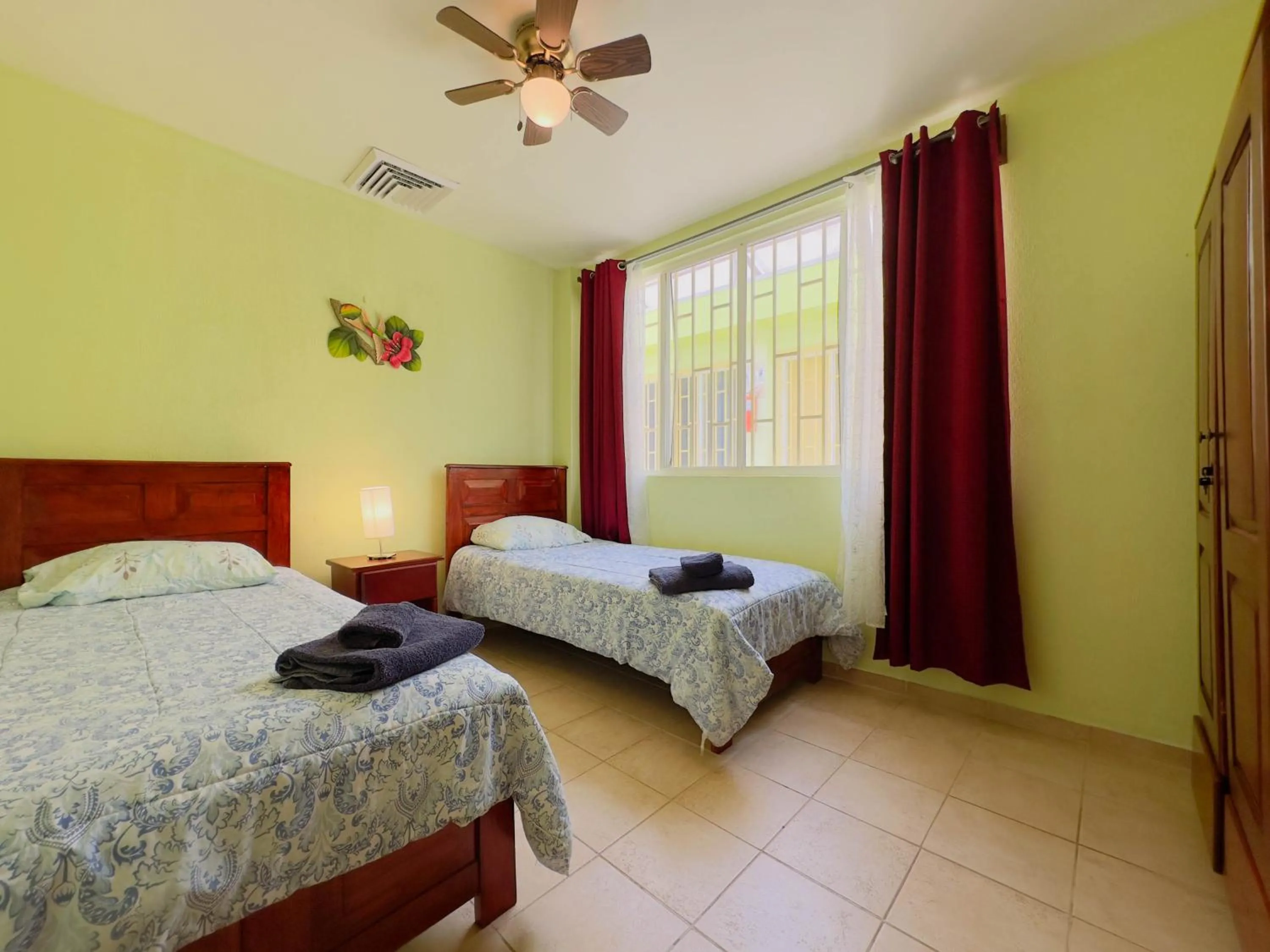 Bedroom, Bed in Hermosa Paradise