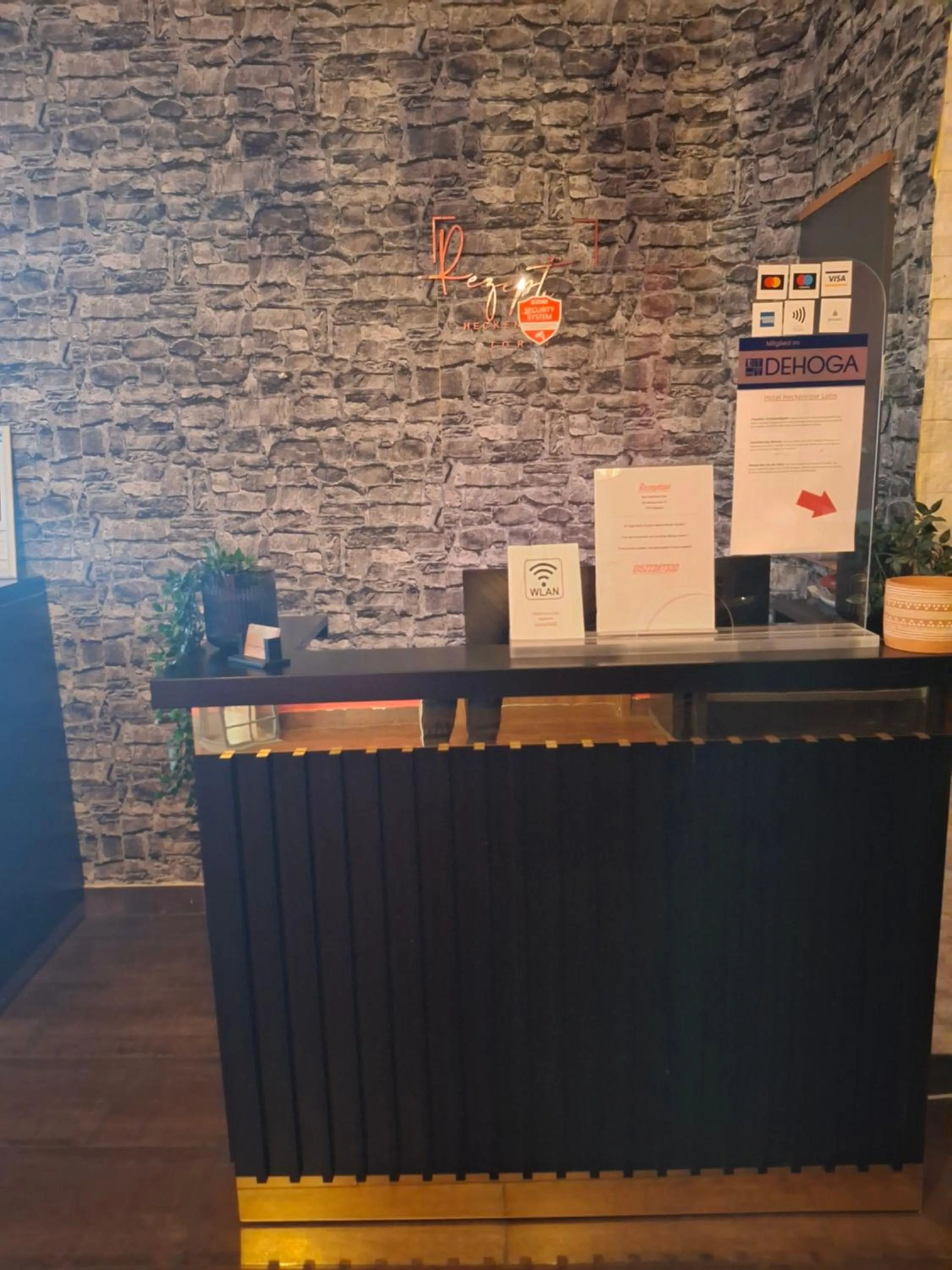 Self CheckIn Hotel Heckenrose Lorin