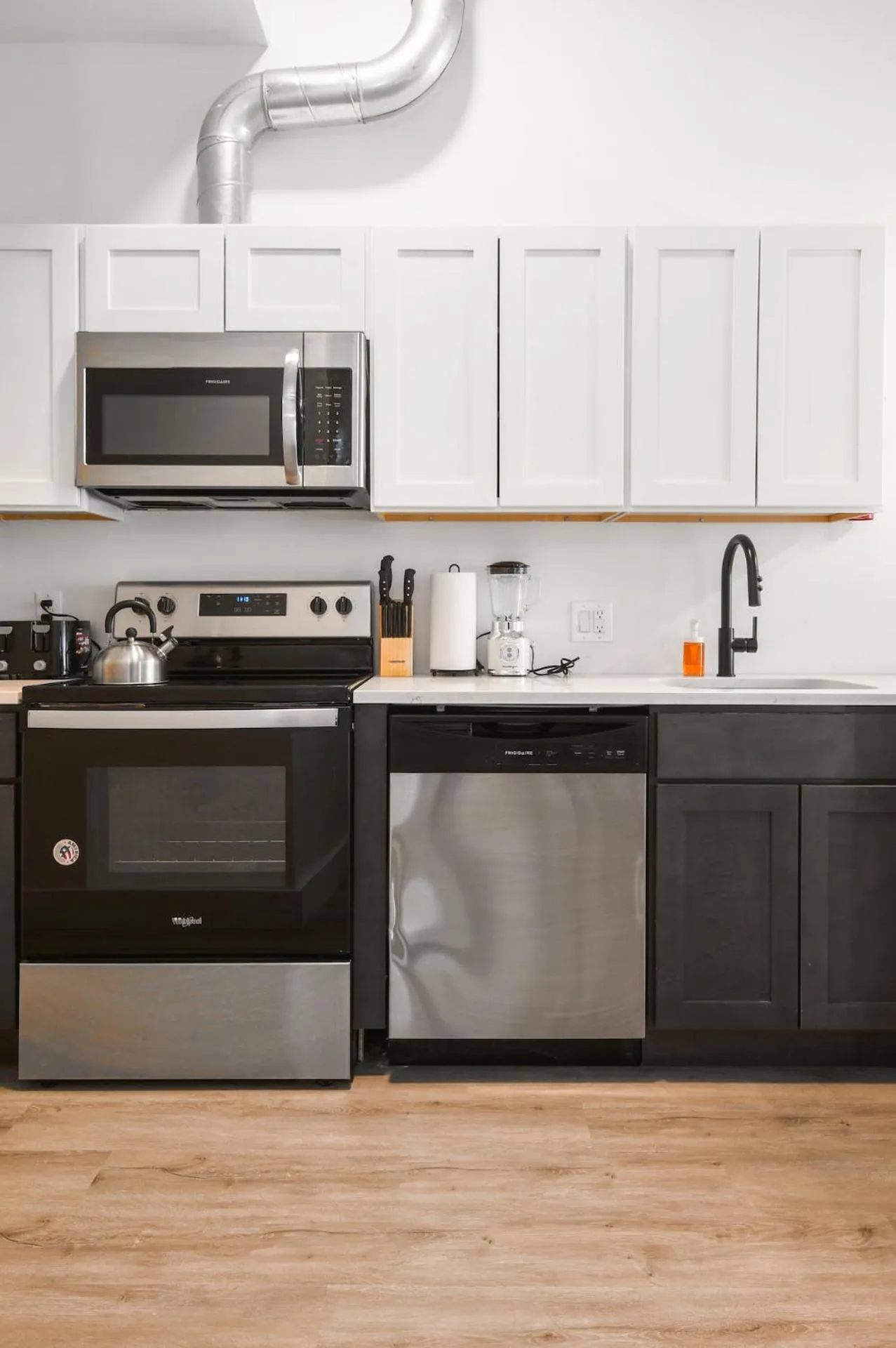 Luxury Apartments - Newark Int Airport - Evonify Stays