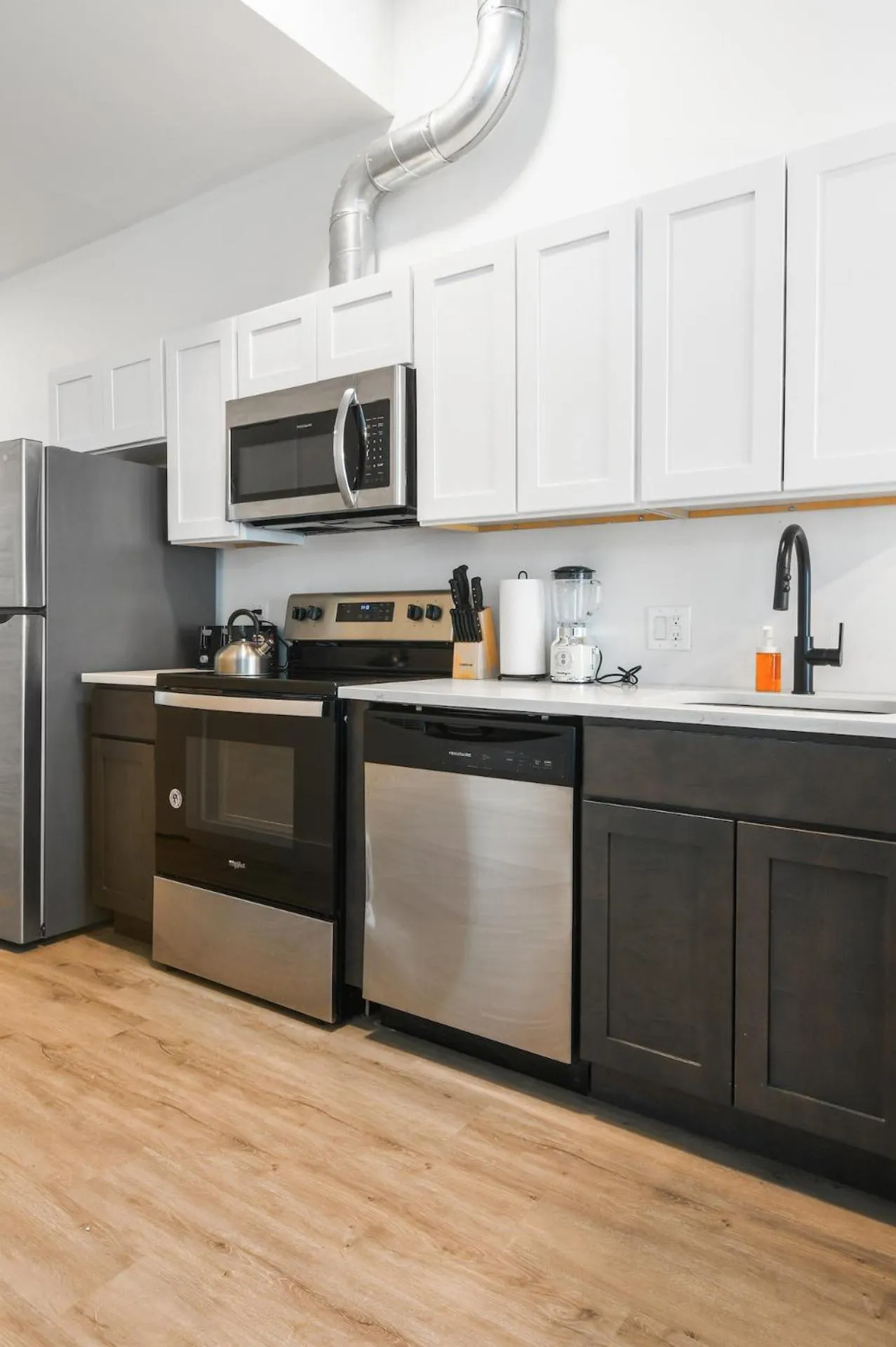 Luxury Apartments - Newark Int Airport - Evonify Stays