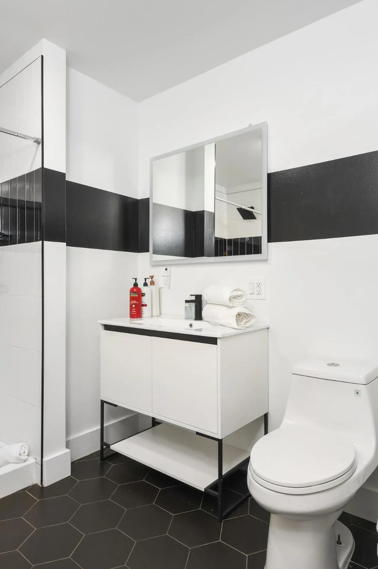 Luxury Apartments - Newark Int Airport - Evonify Stays