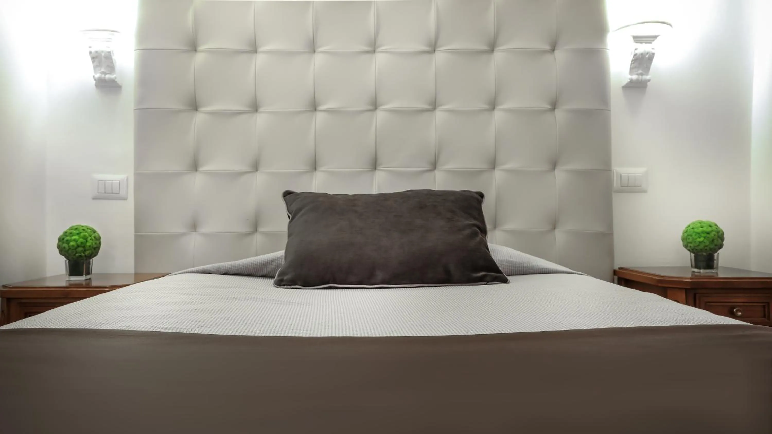 Bed in Hotel Bretagna Heritage - Alfieri Collezione