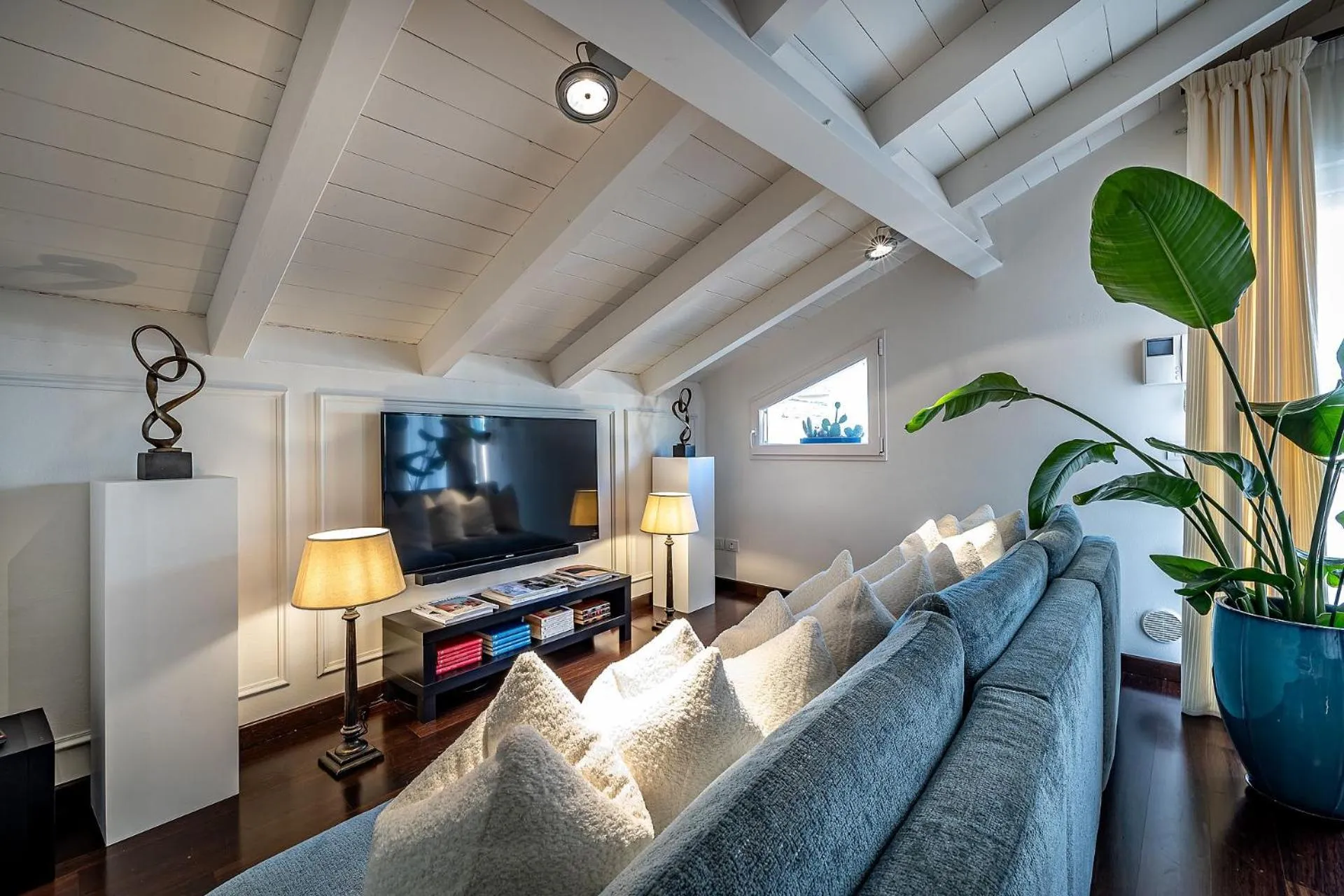 TV and multimedia in Hotel Ungherese Small Luxury Hotel