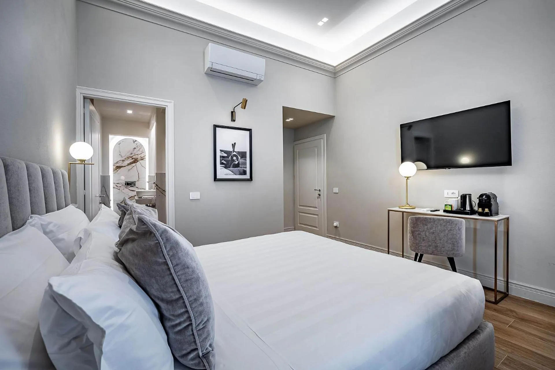 Bed in Hotel Ungherese Small Luxury Hotel