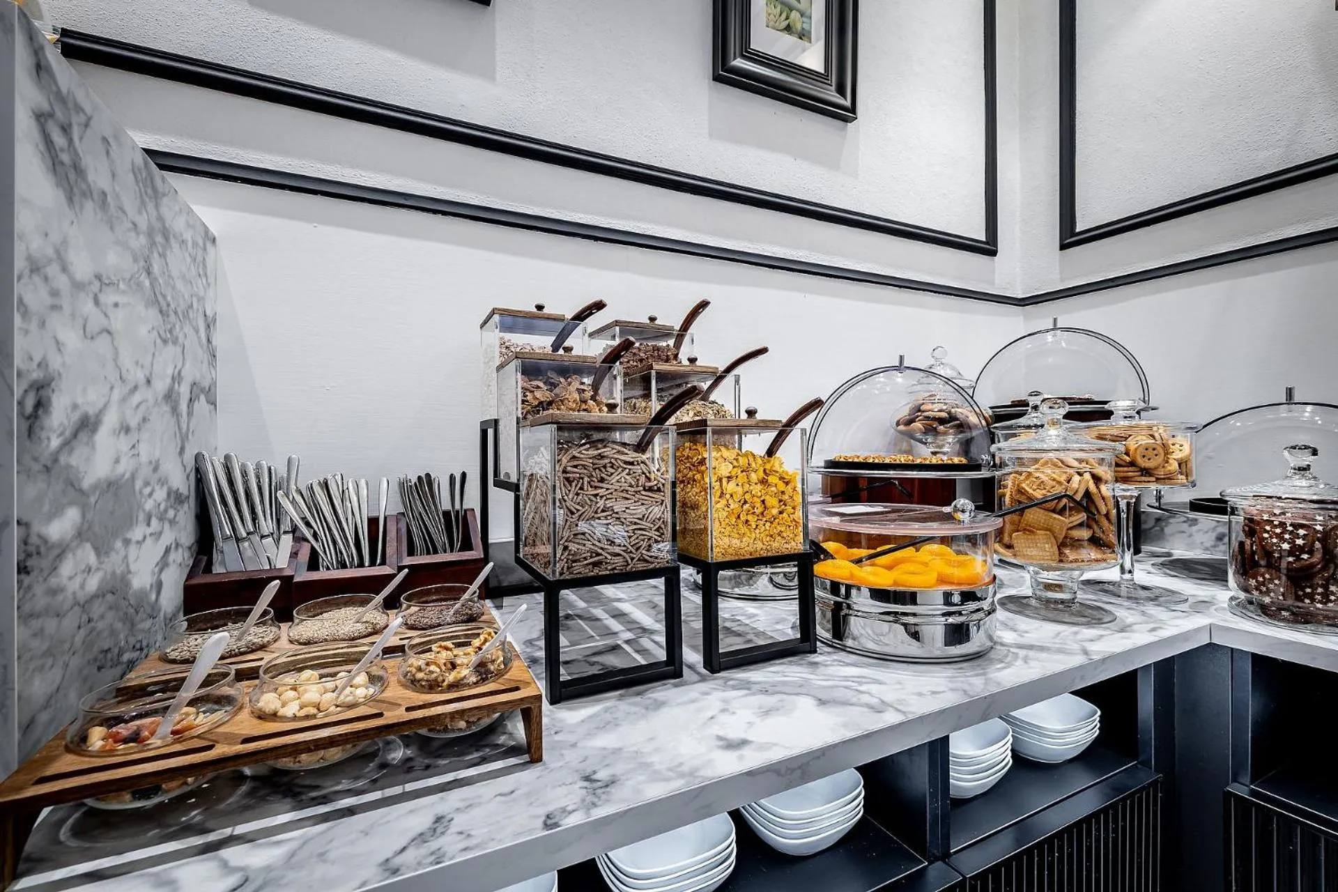 Food and drinks in Hotel Ungherese Small Luxury Hotel