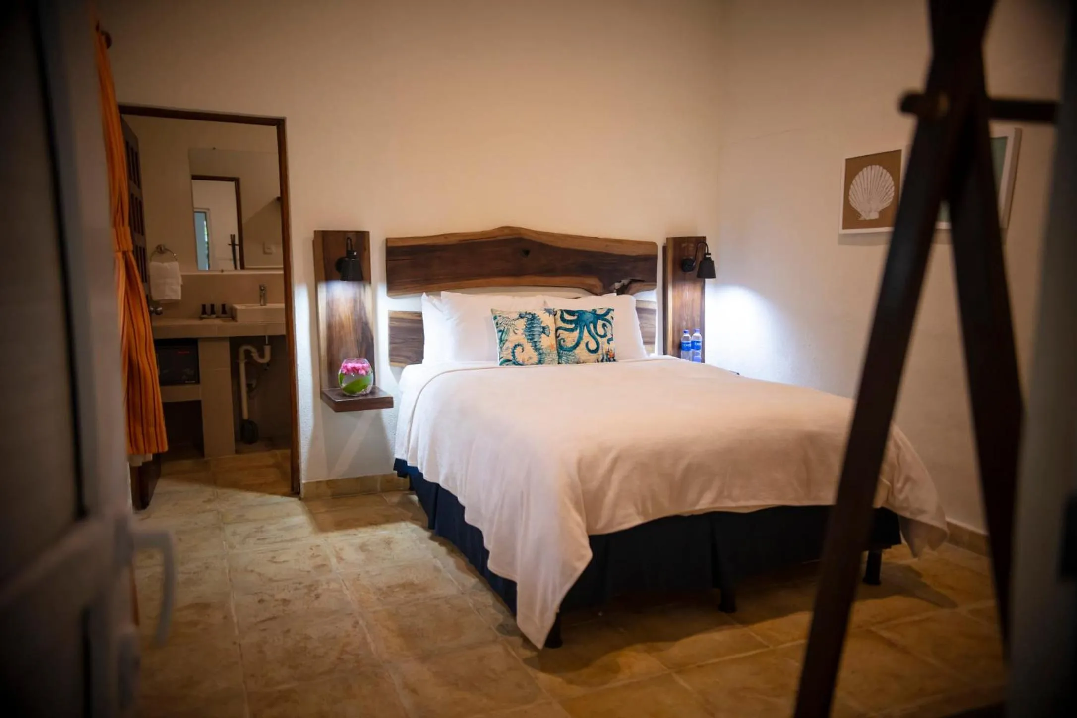Bed in Casa del Golfo El Salvador