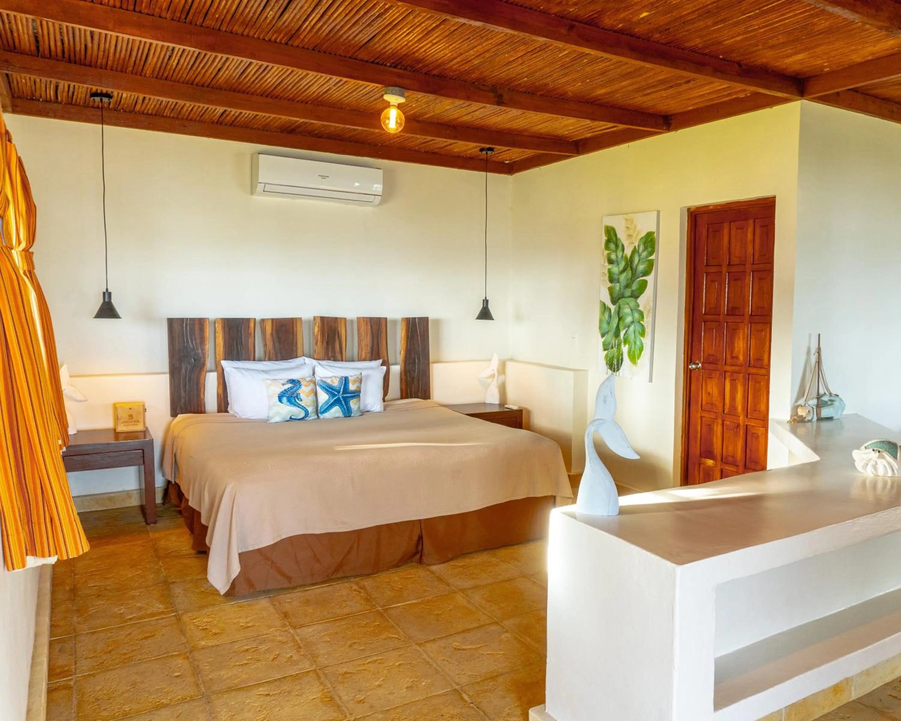 Bed in Casa del Golfo El Salvador