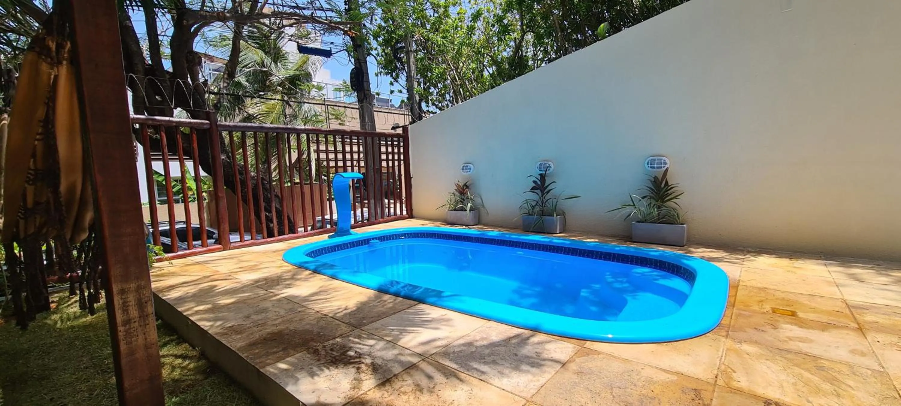 Swimming pool in Pousada Casarão 2030