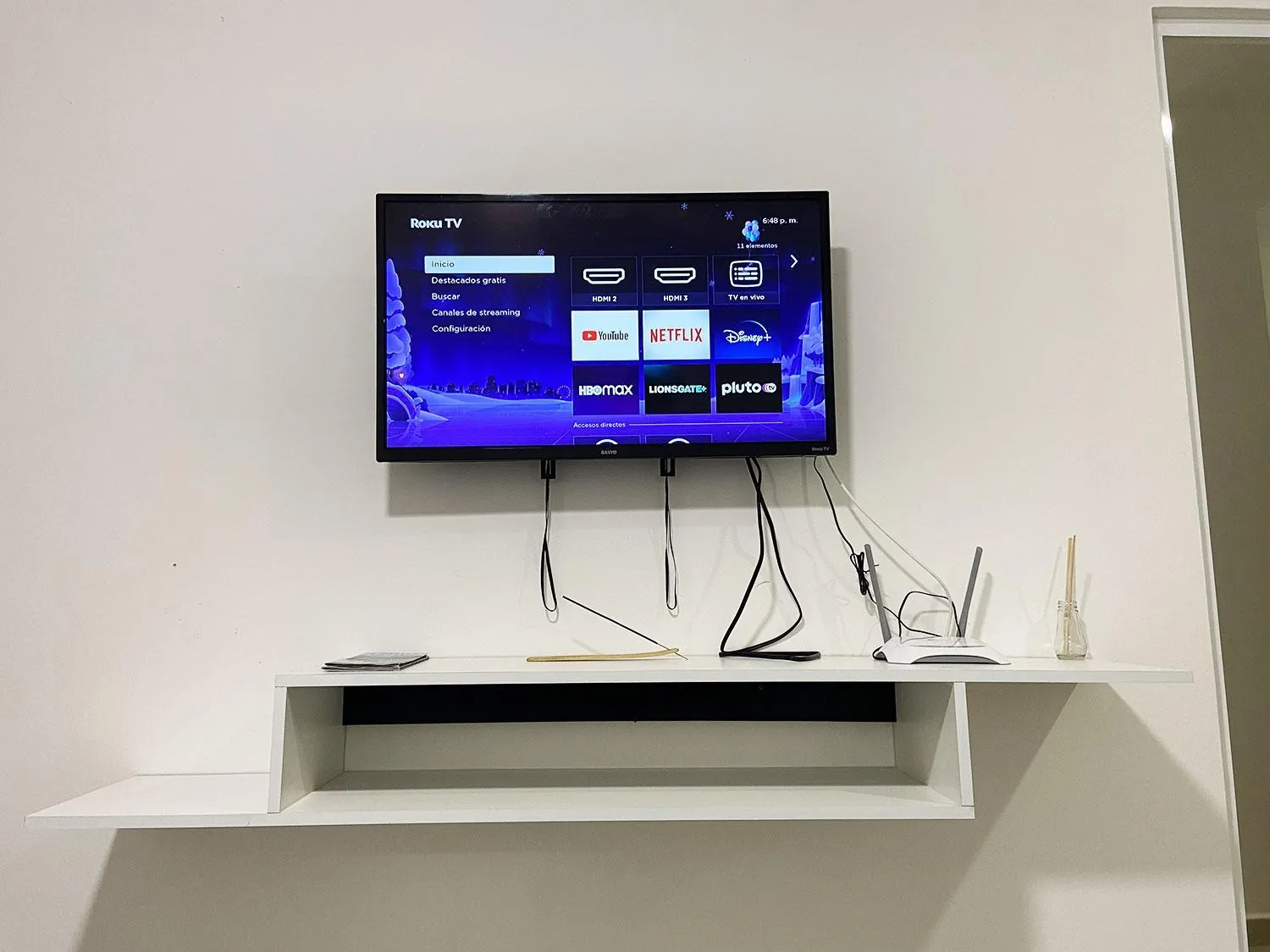 TV and multimedia in El Wayak - Con Piscina Parking y Parque