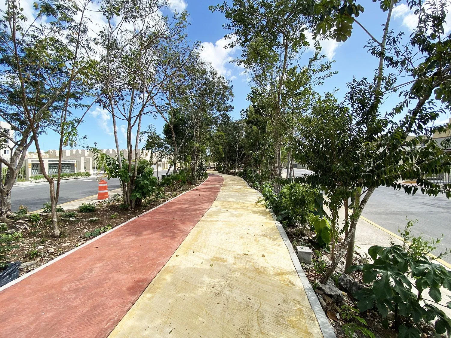 Garden view in El Wayak - Con Piscina Parking y Parque