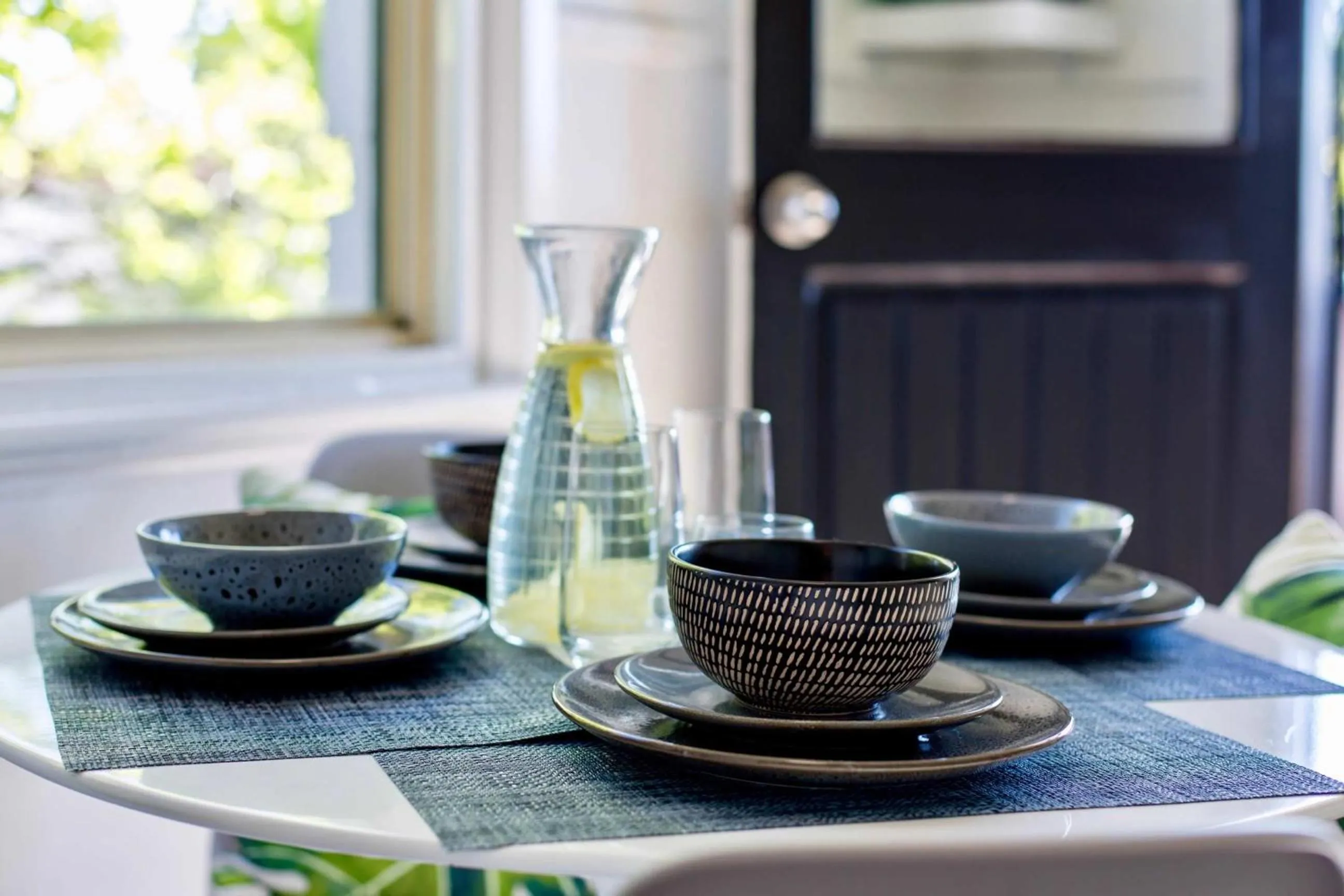 Coffee/tea facilities in The Baylis Boutique Apartments