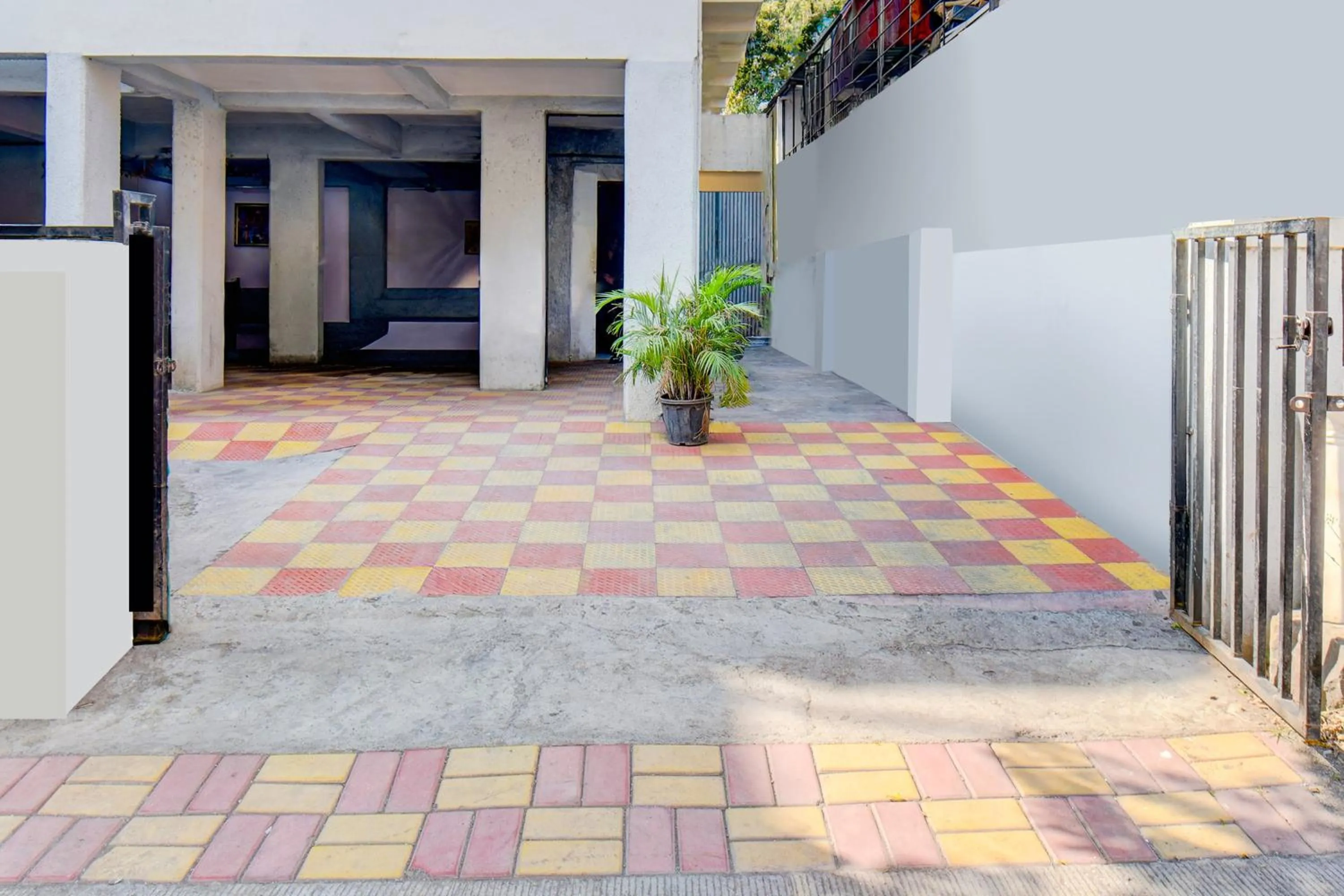 Facade/entrance in Hotel O Western Avenue Pune Formerly Happy Stay