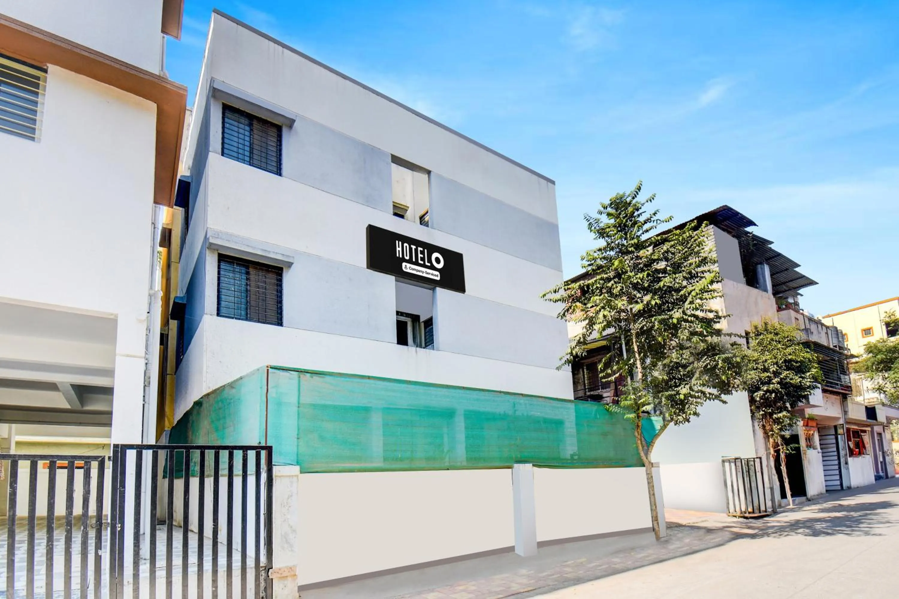 Facade/entrance in Hotel O Western Avenue Pune Formerly Happy Stay