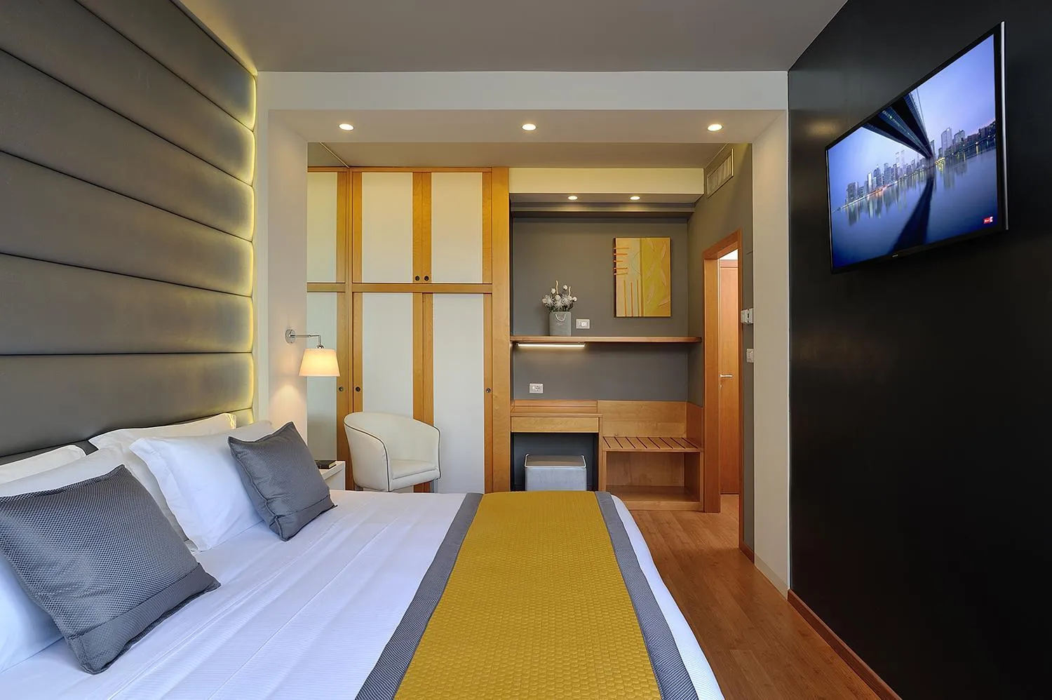 Bedroom, Bed in Hotel Concord - Nel cuore di Riccione