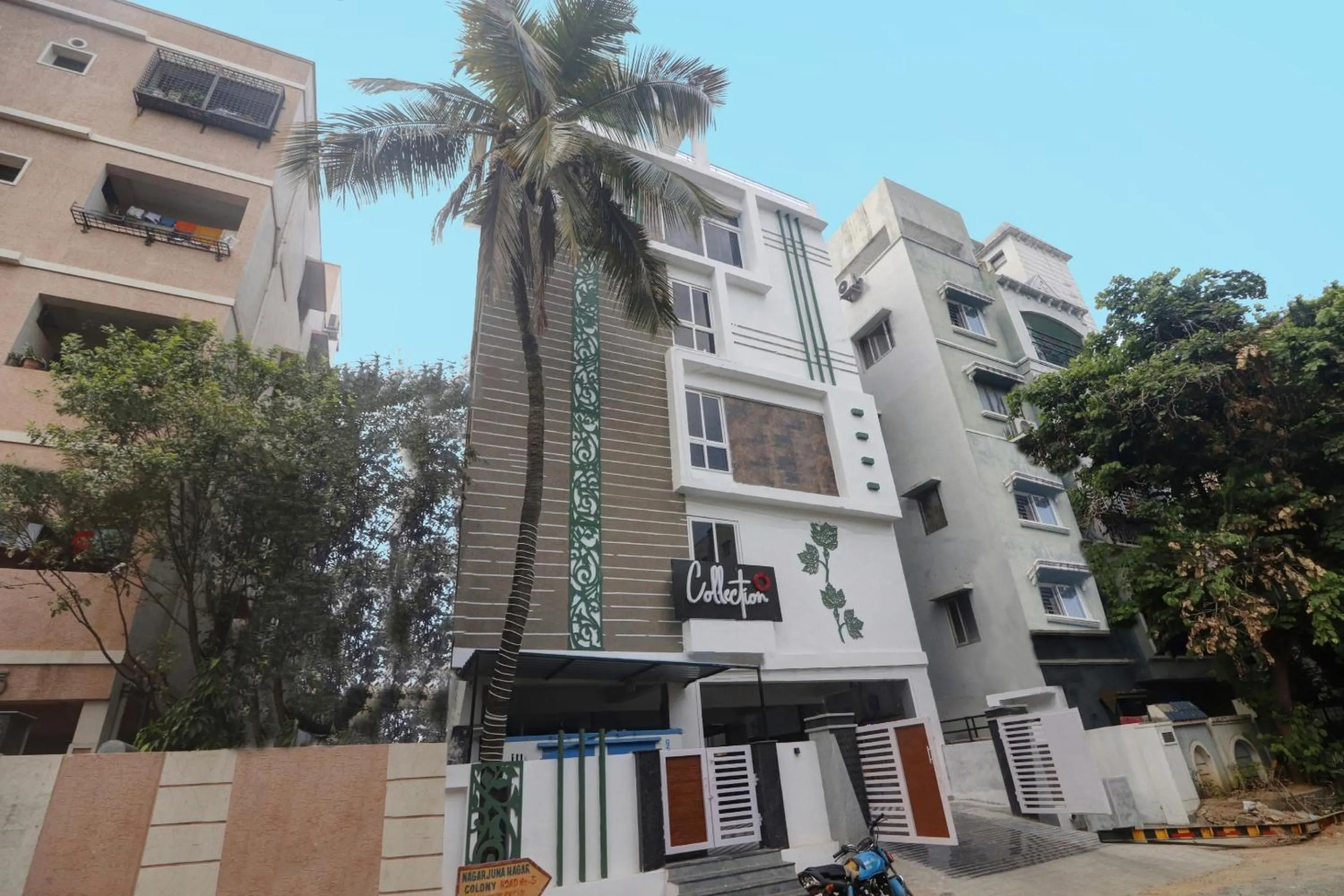 Super Townhouse RCC Pristine