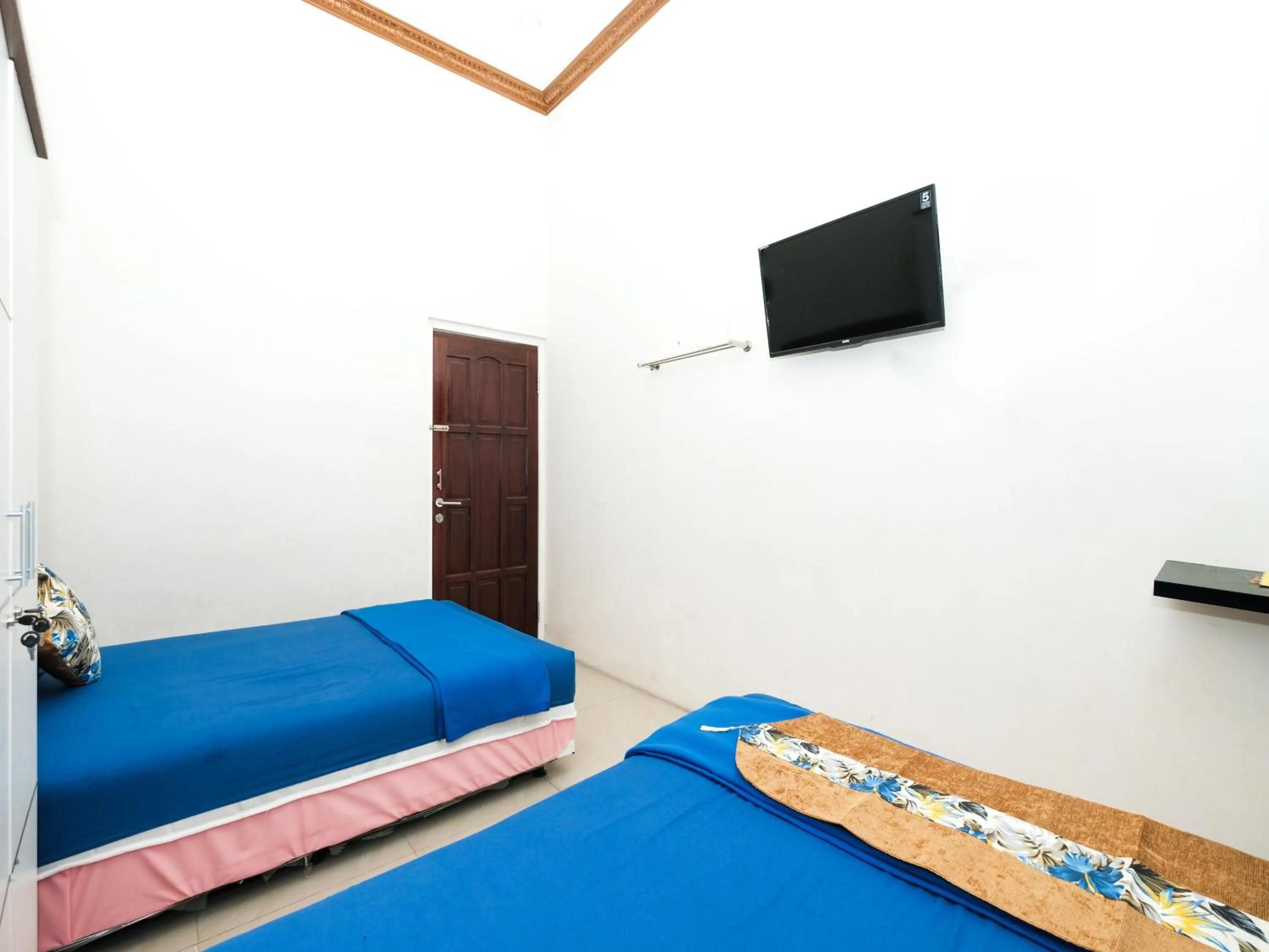 Bed in Griya One Family