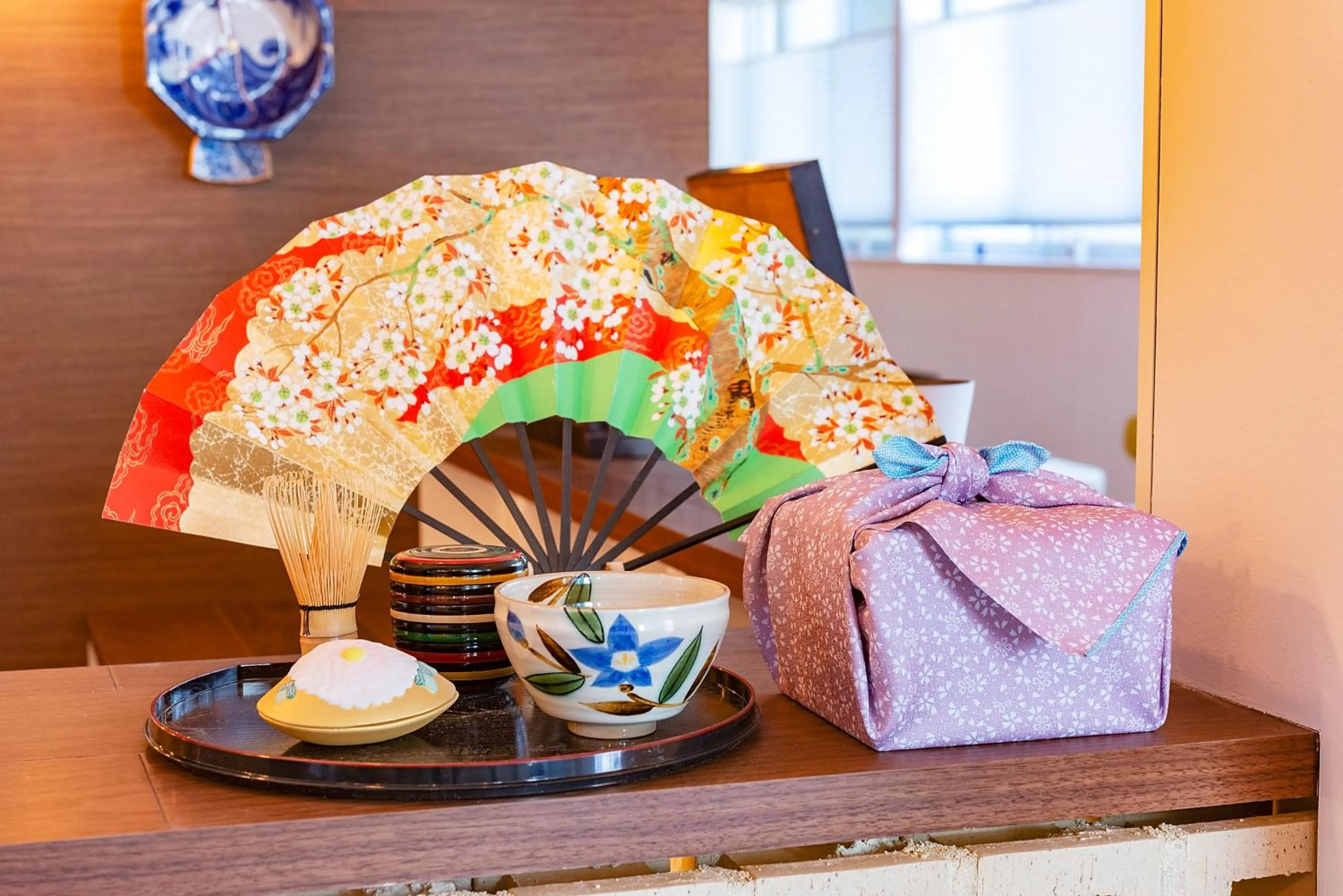 Decorative detail in plat hostel keikyu kamakura wave