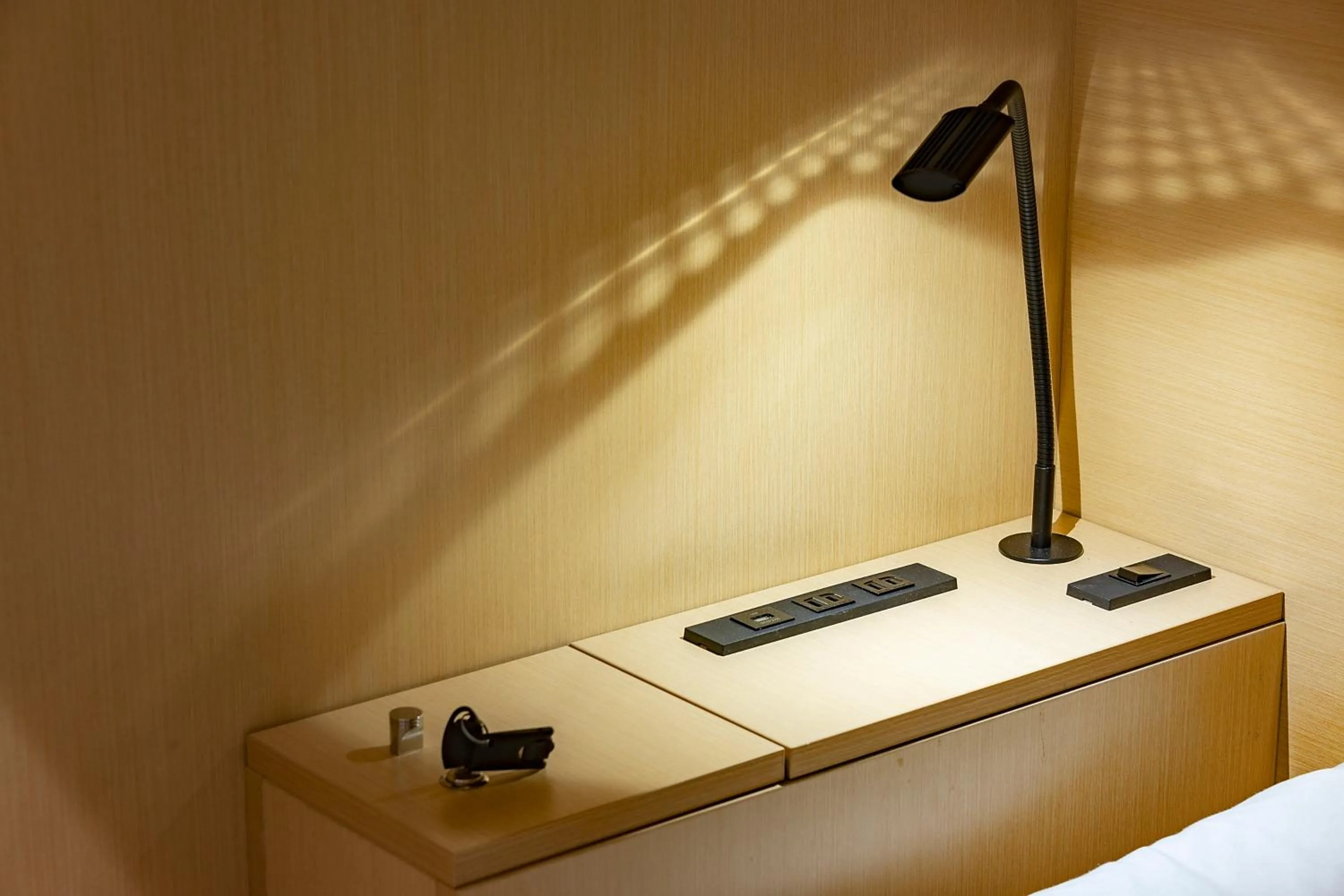 Photo of the whole room in plat hostel keikyu kamakura wave