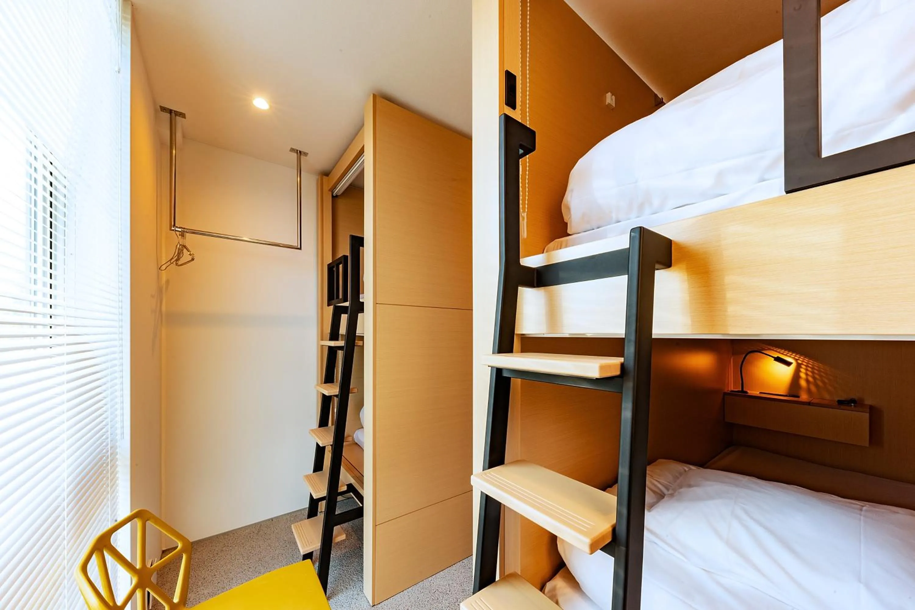 Bedroom, Bed in plat hostel keikyu kamakura wave