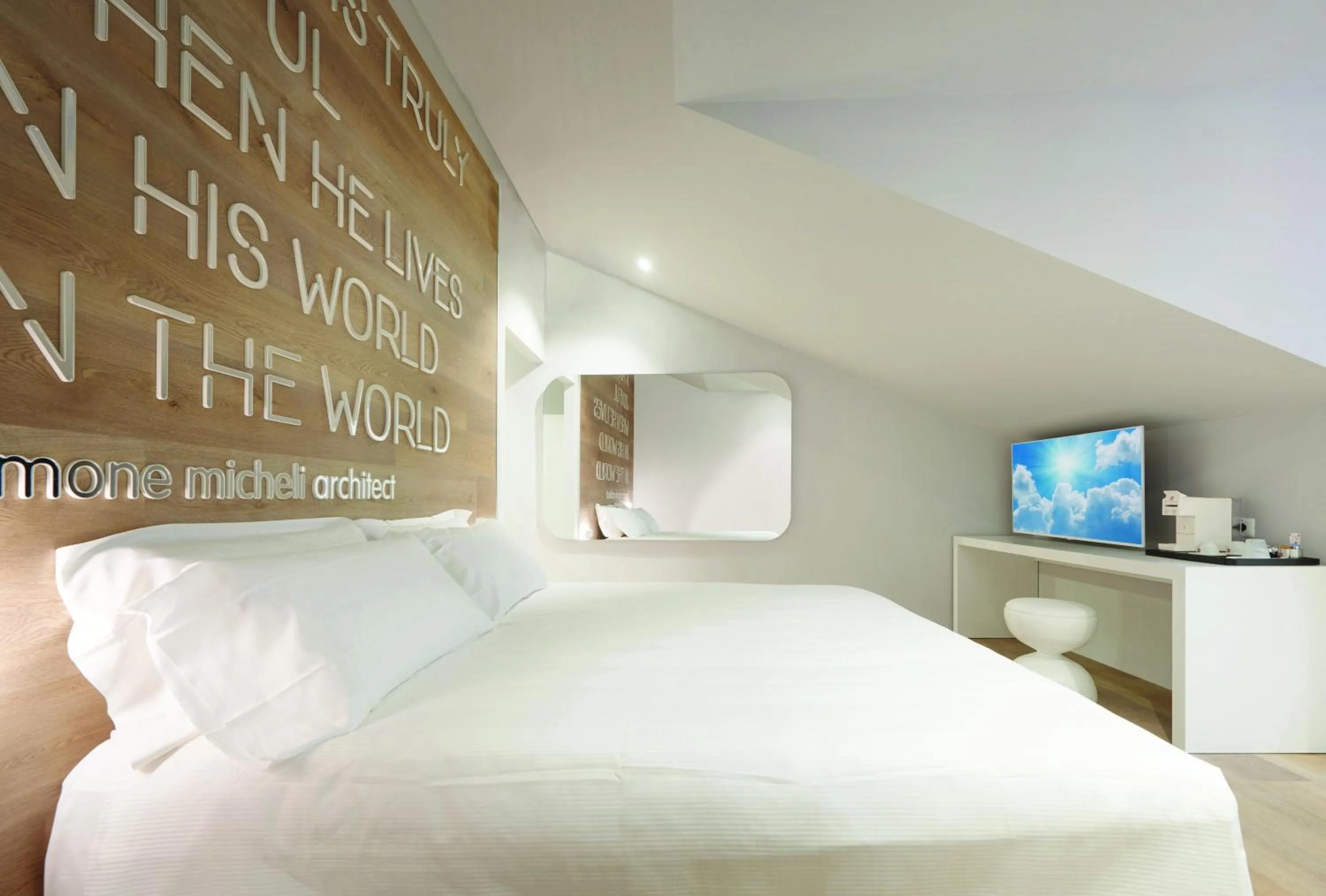 Bed in YouMe Design Place Hotel