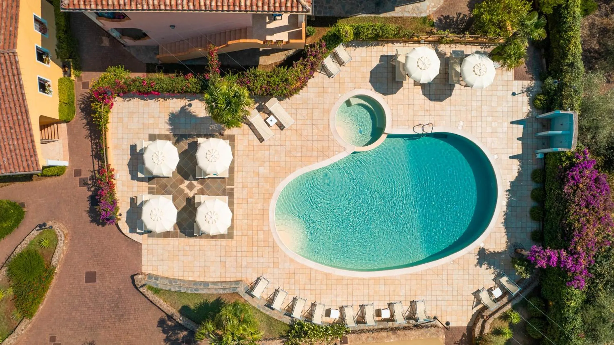 Swimming pool in Residence Corte Dei Venti