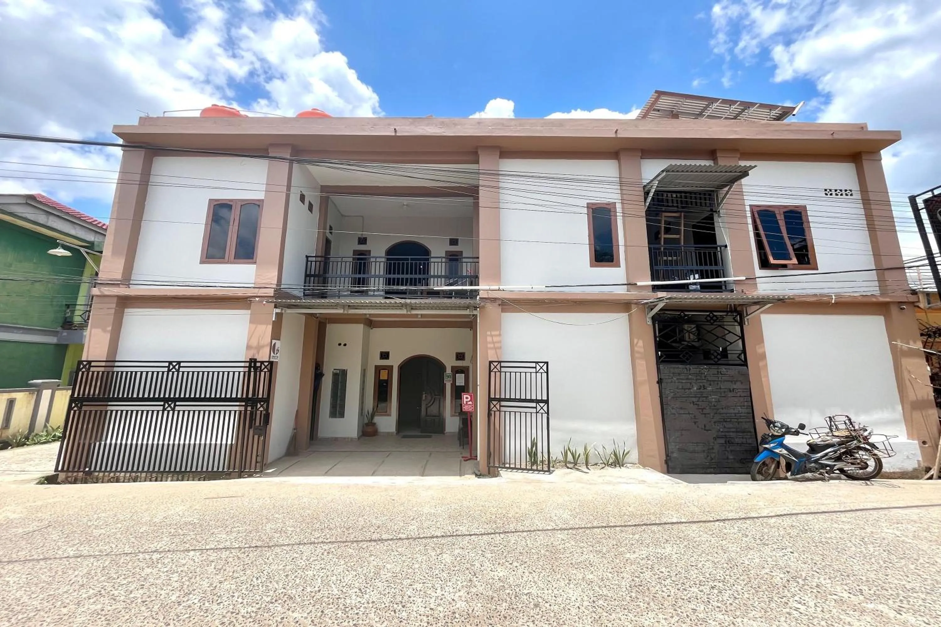 Gratia Guesthouse Syari'ah