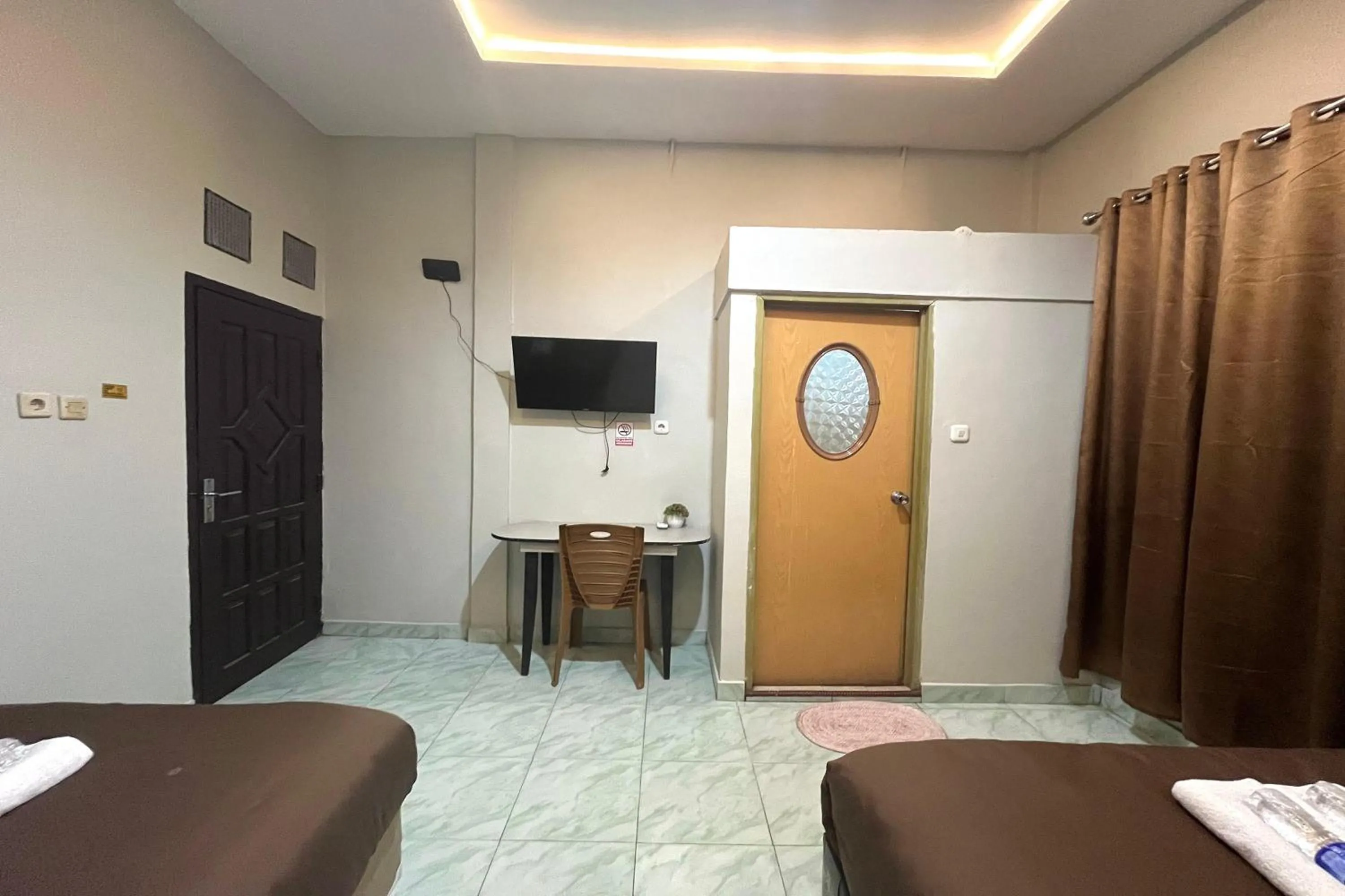 Bedroom, Bed in Gratia Guesthouse Syari'ah