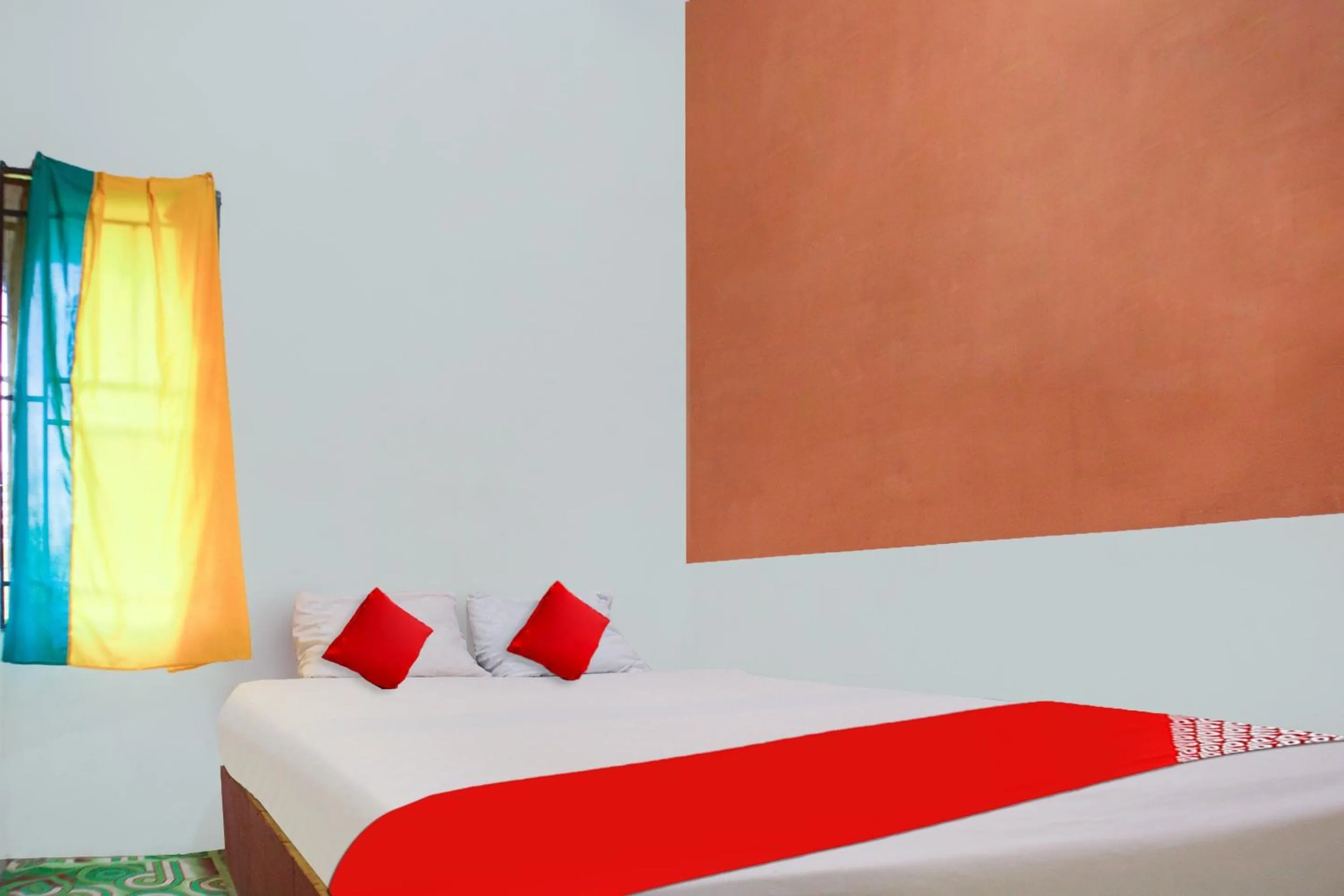 Bedroom, Bed in OYO 91051 Penginapan Pondok Ratu 354