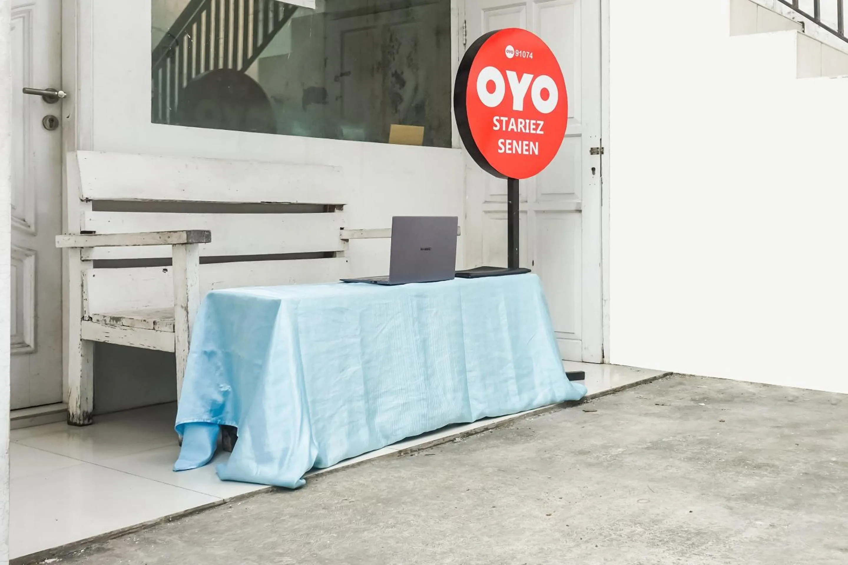 Lobby or reception in Super OYO 91074 Stariez Senen Syariah