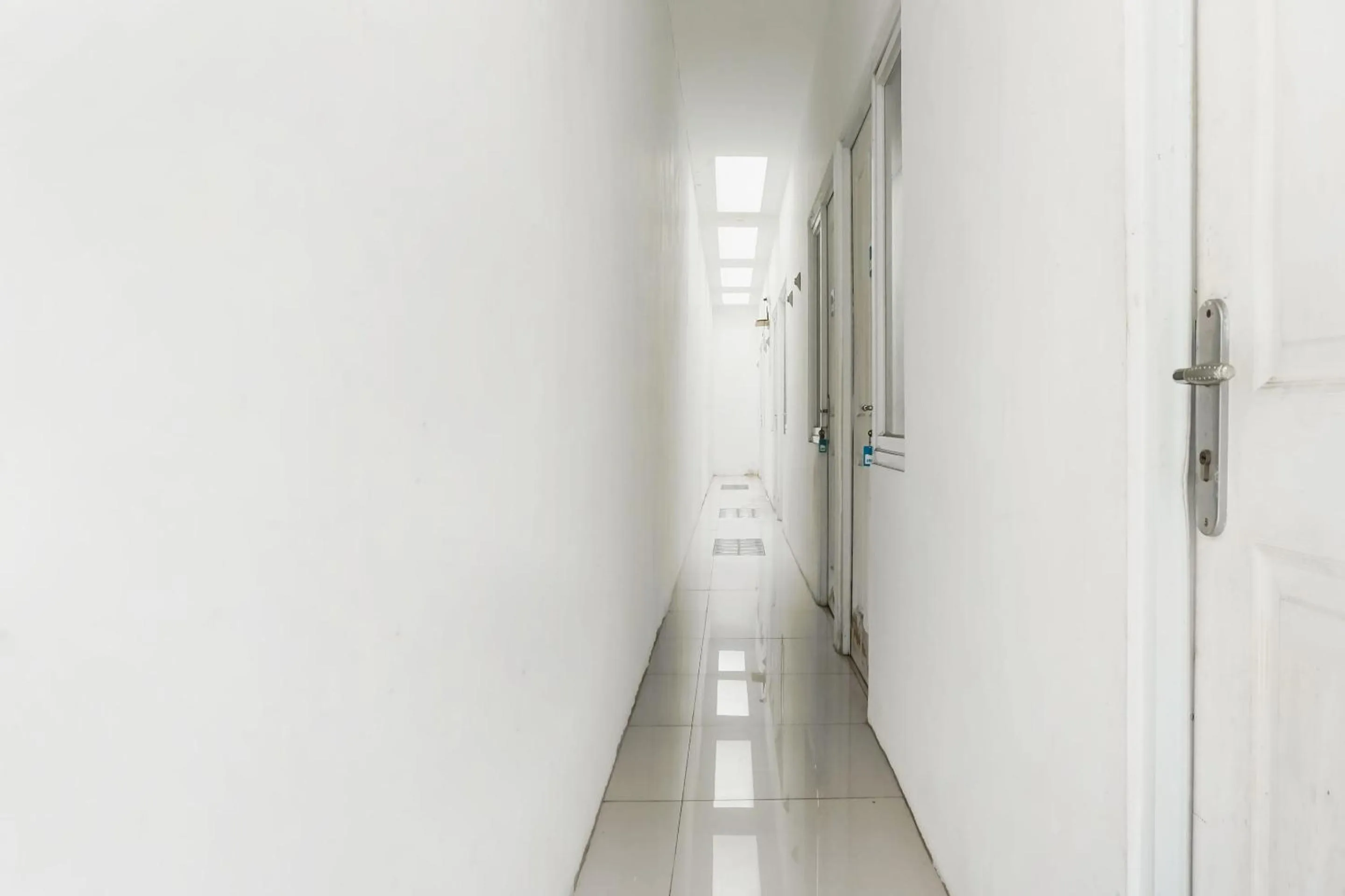 Lobby or reception in Super OYO 91074 Stariez Senen Syariah