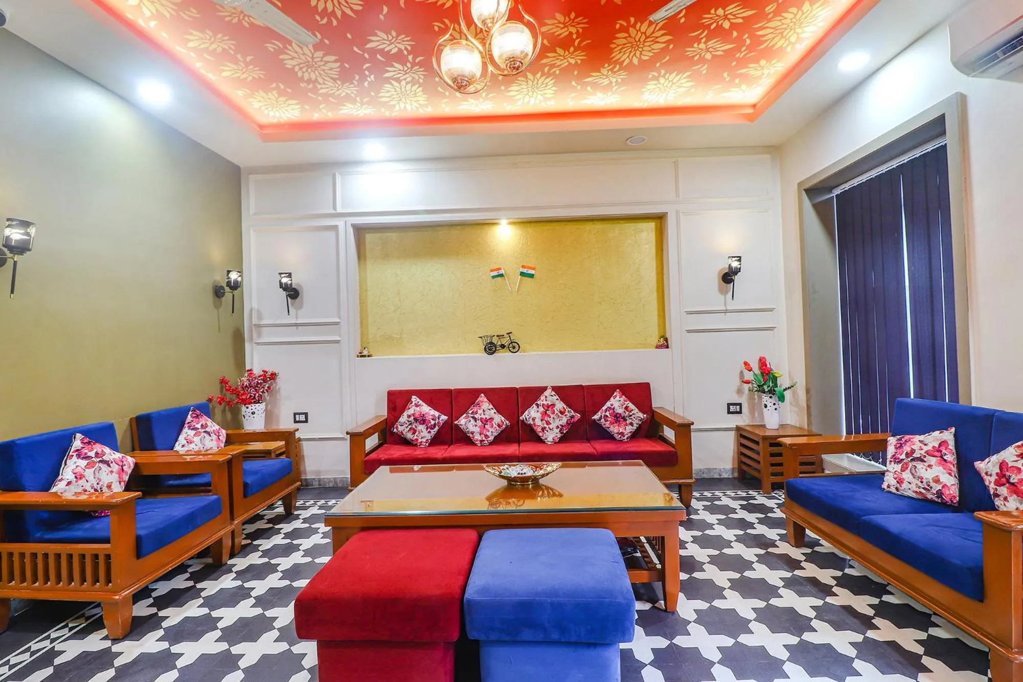 Living room in FabHotel Be Happy