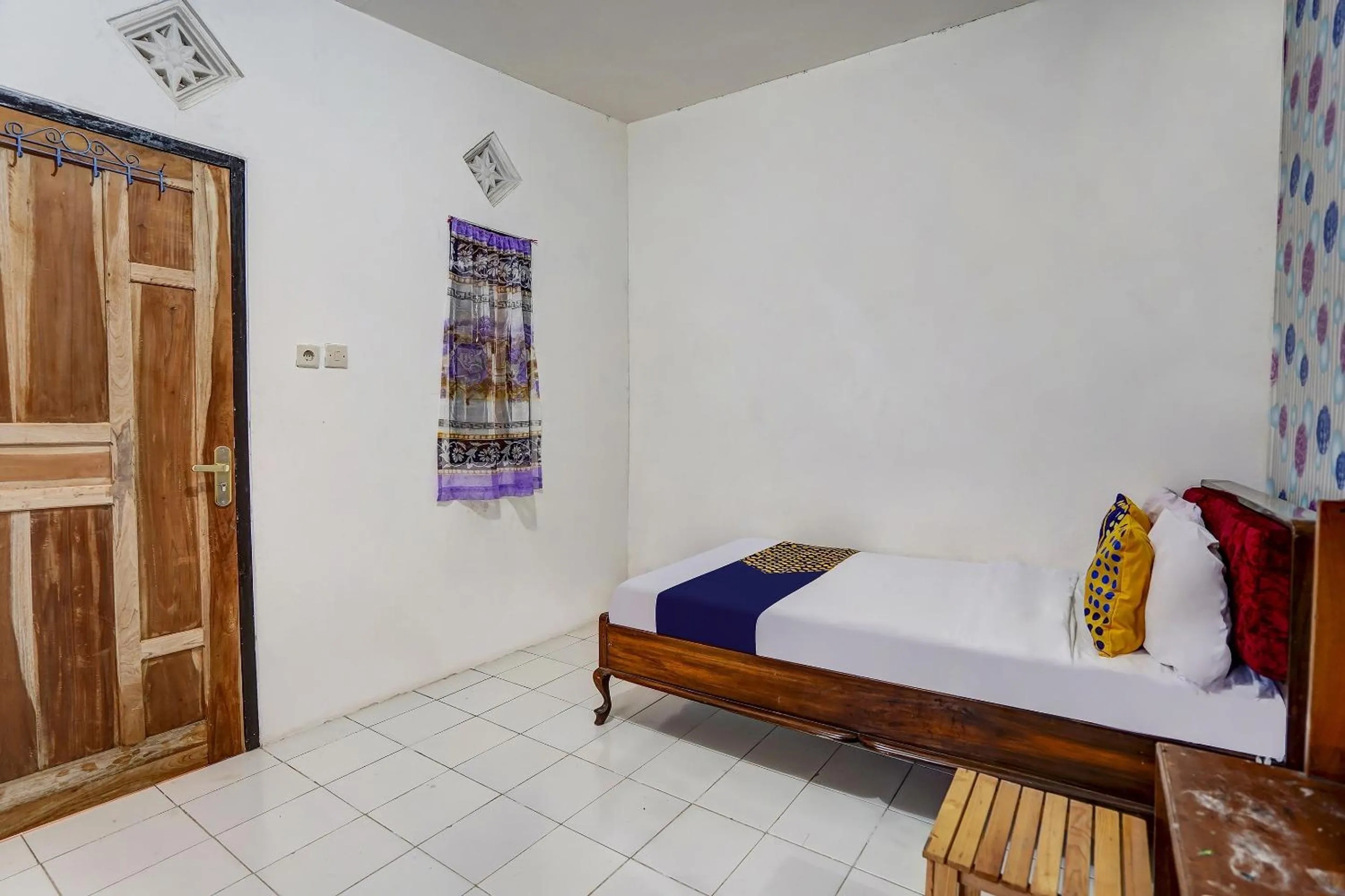 Bedroom, Bed in Hotel O Syariah Desa Wisata Lembah Gunung Tumpeng