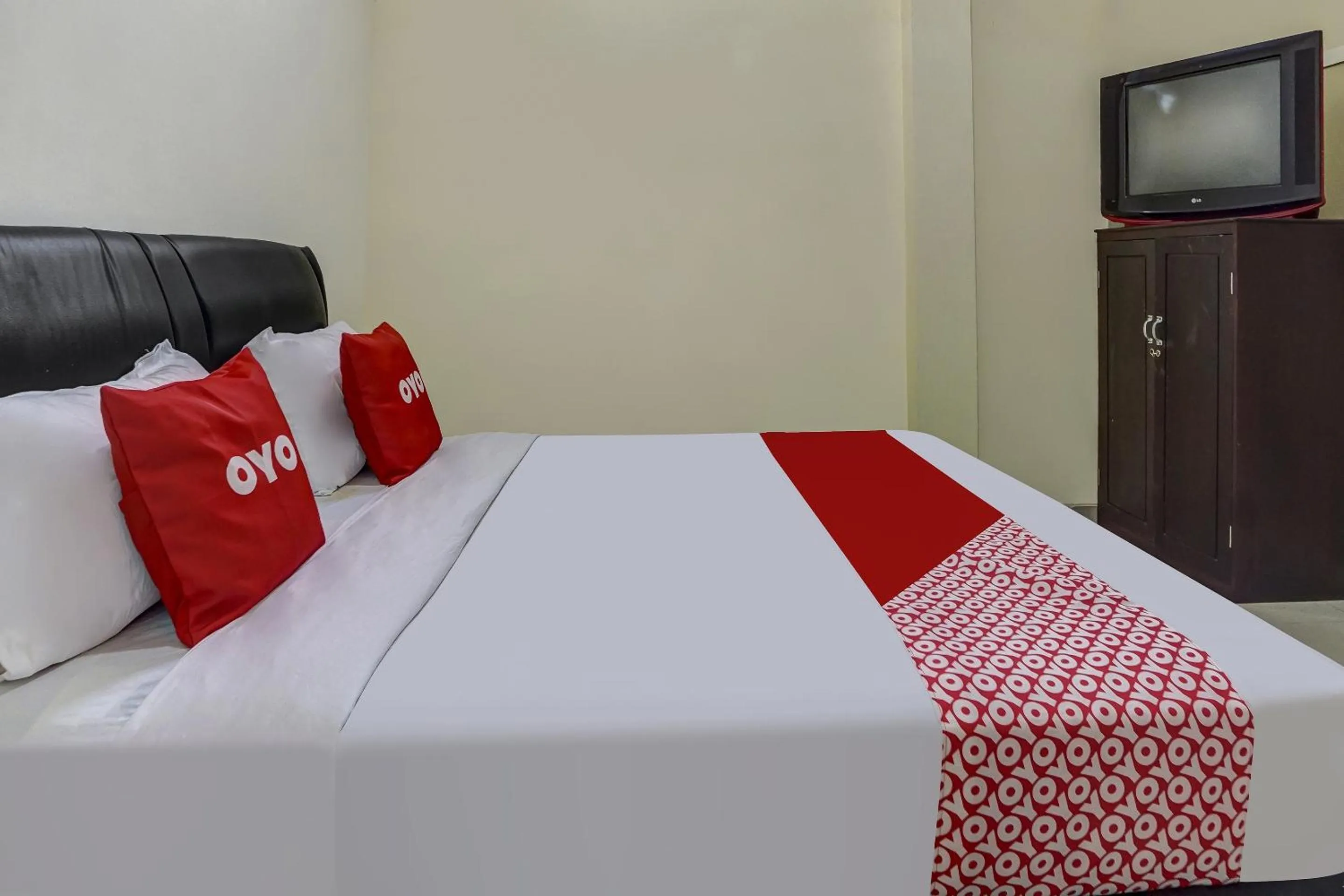 Bedroom, Bed in Hotel O Oke Guest House