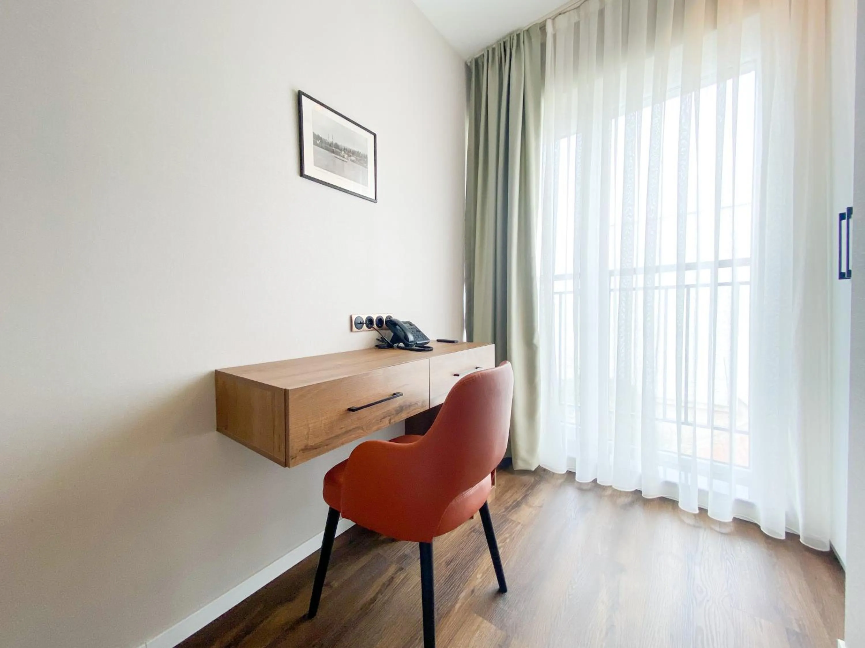 Seating area in Golden Horn Apart Hotel