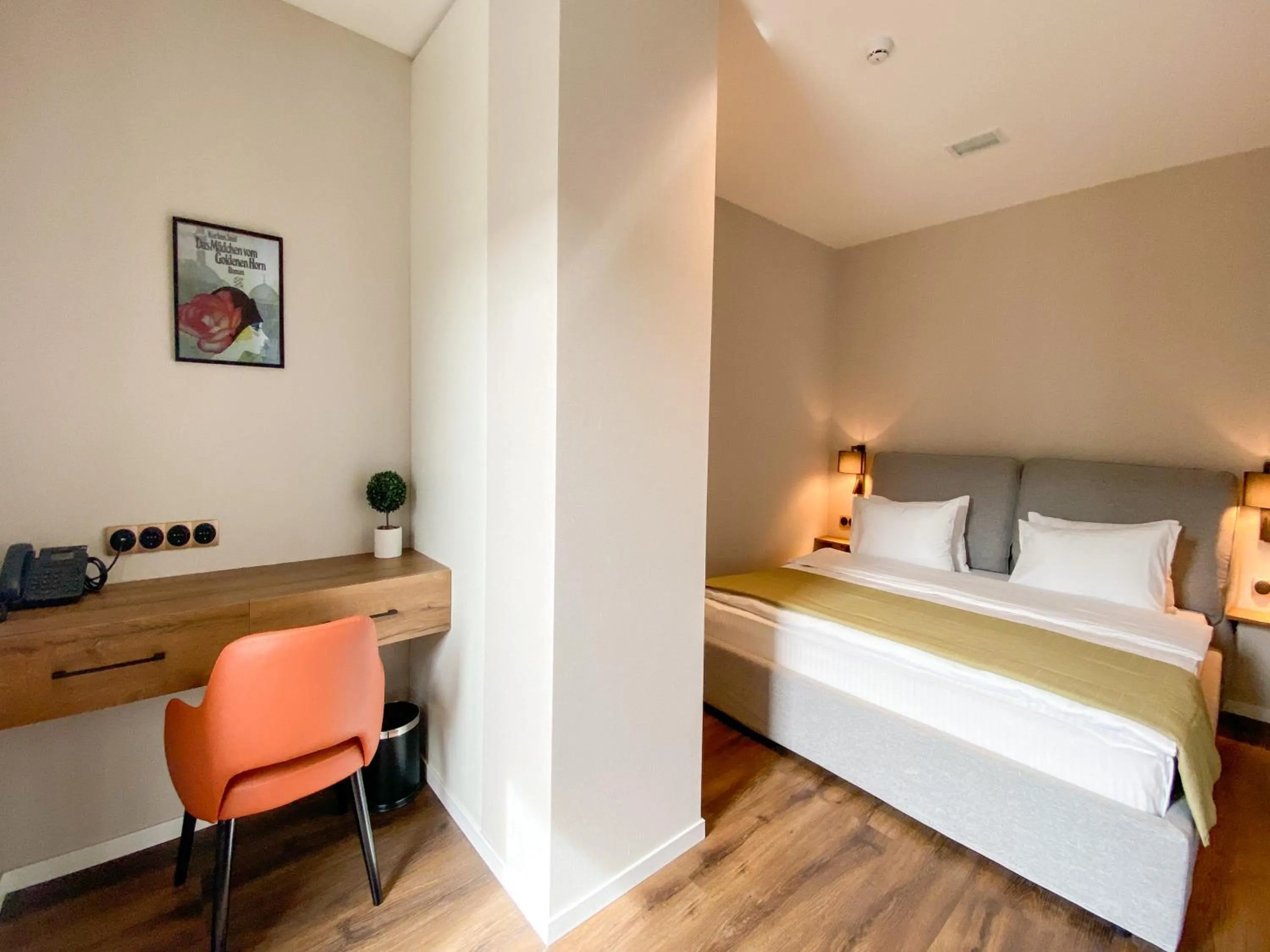 Bedroom, Bed in Golden Horn Apart Hotel