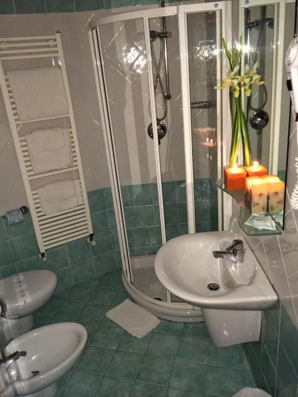 Shower in Hotel Regina Fronte Mare