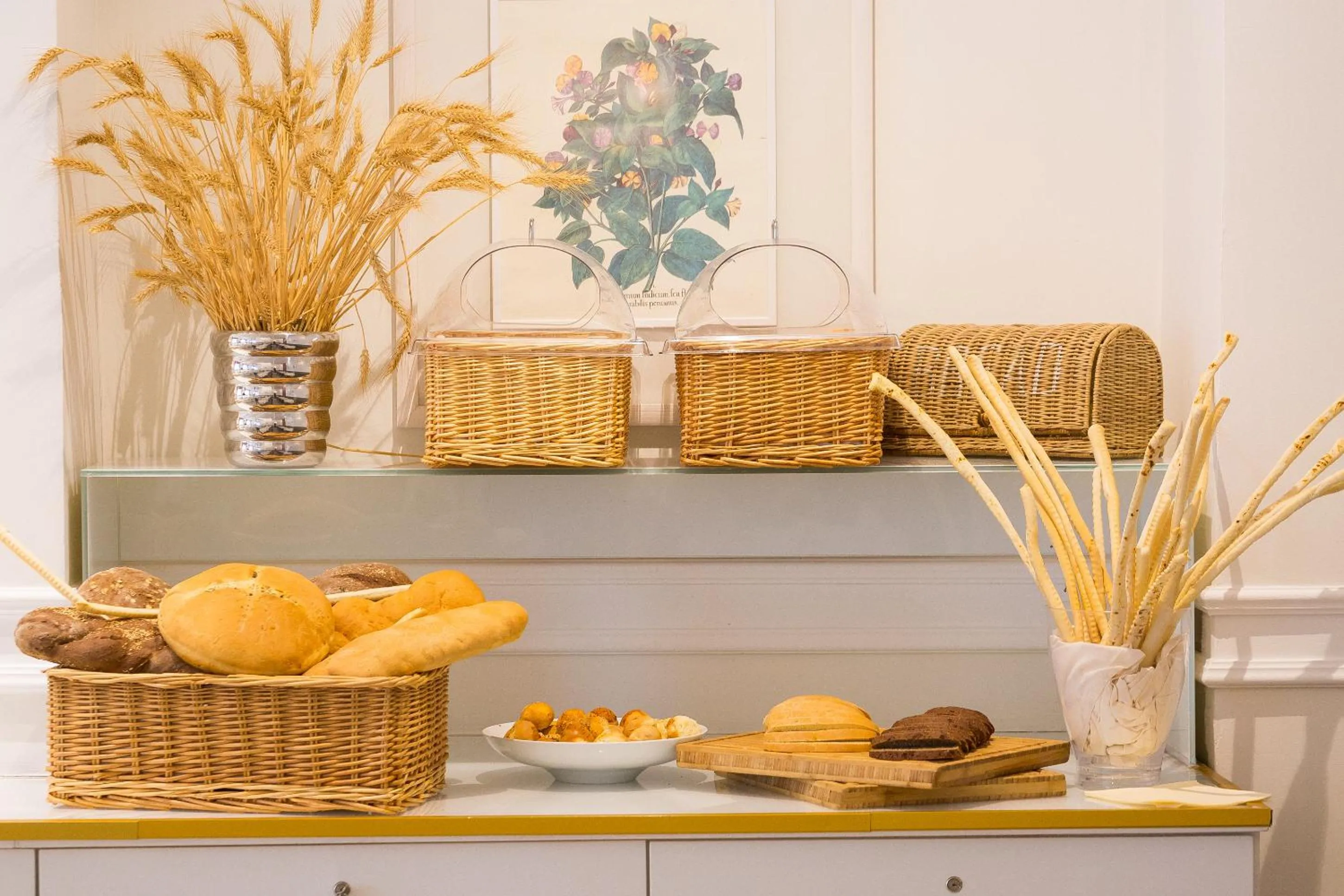 Buffet breakfast in Hotel Milton Roma