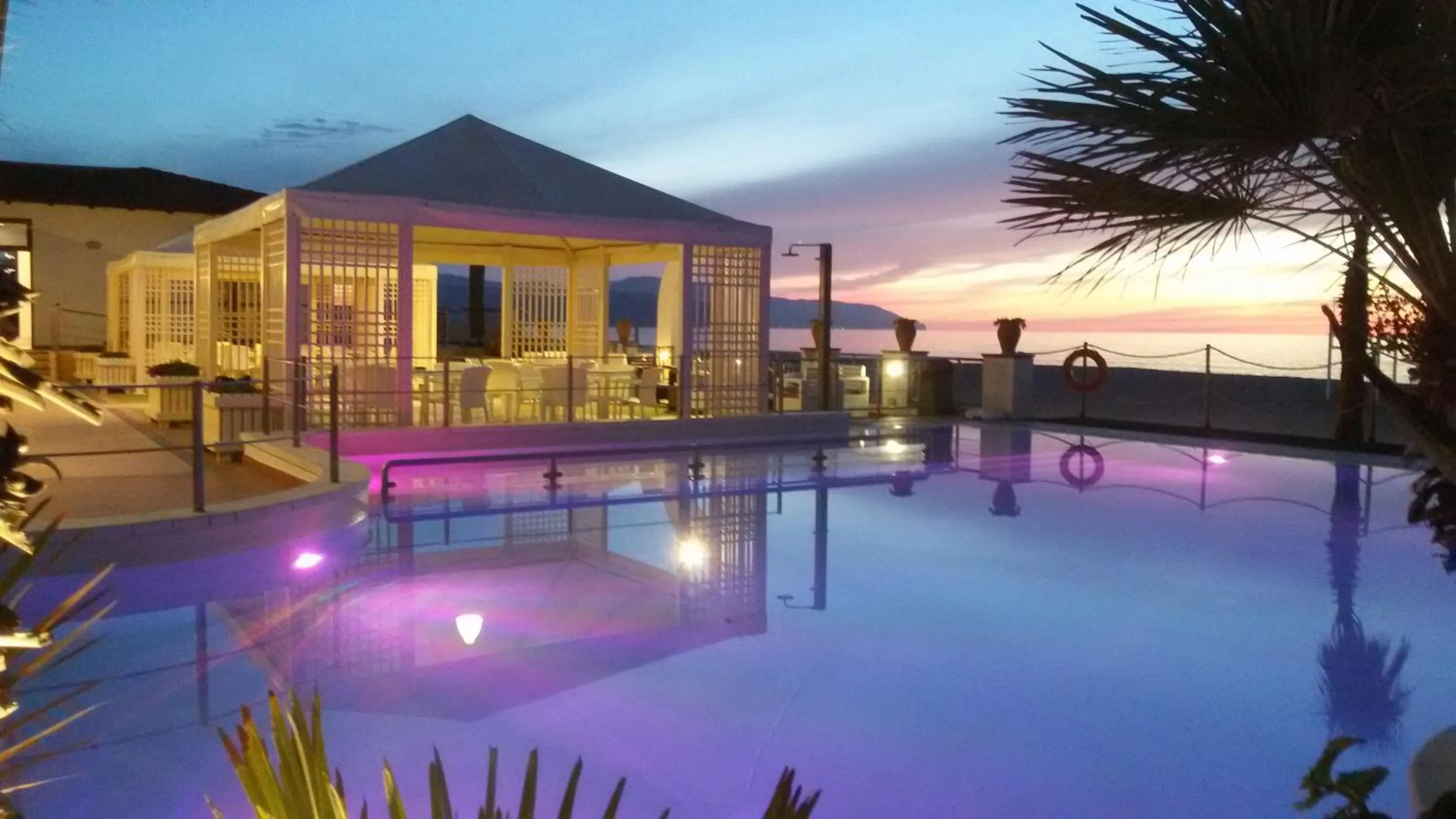 Swimming pool in Hotel Il Gabbiano Beach