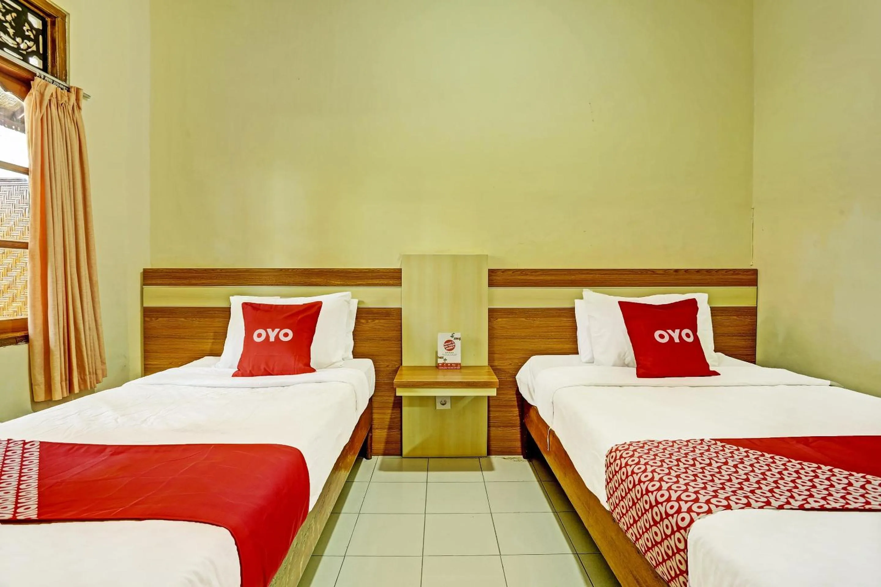 Bedroom, Bed in OYO Collection O 91125 Puri Dewa Bharata