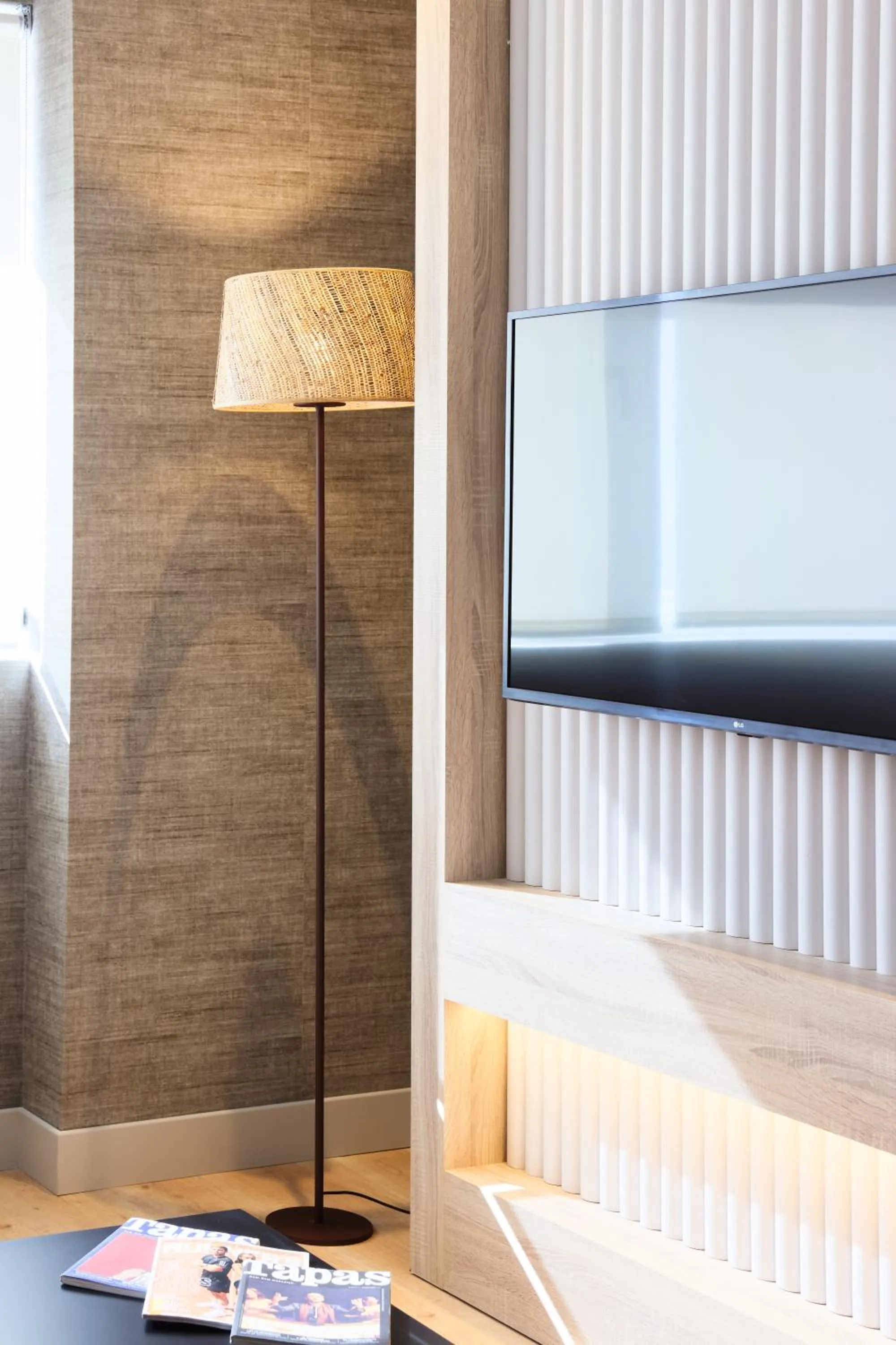 TV and multimedia in THE APARTMENT by assethoteles