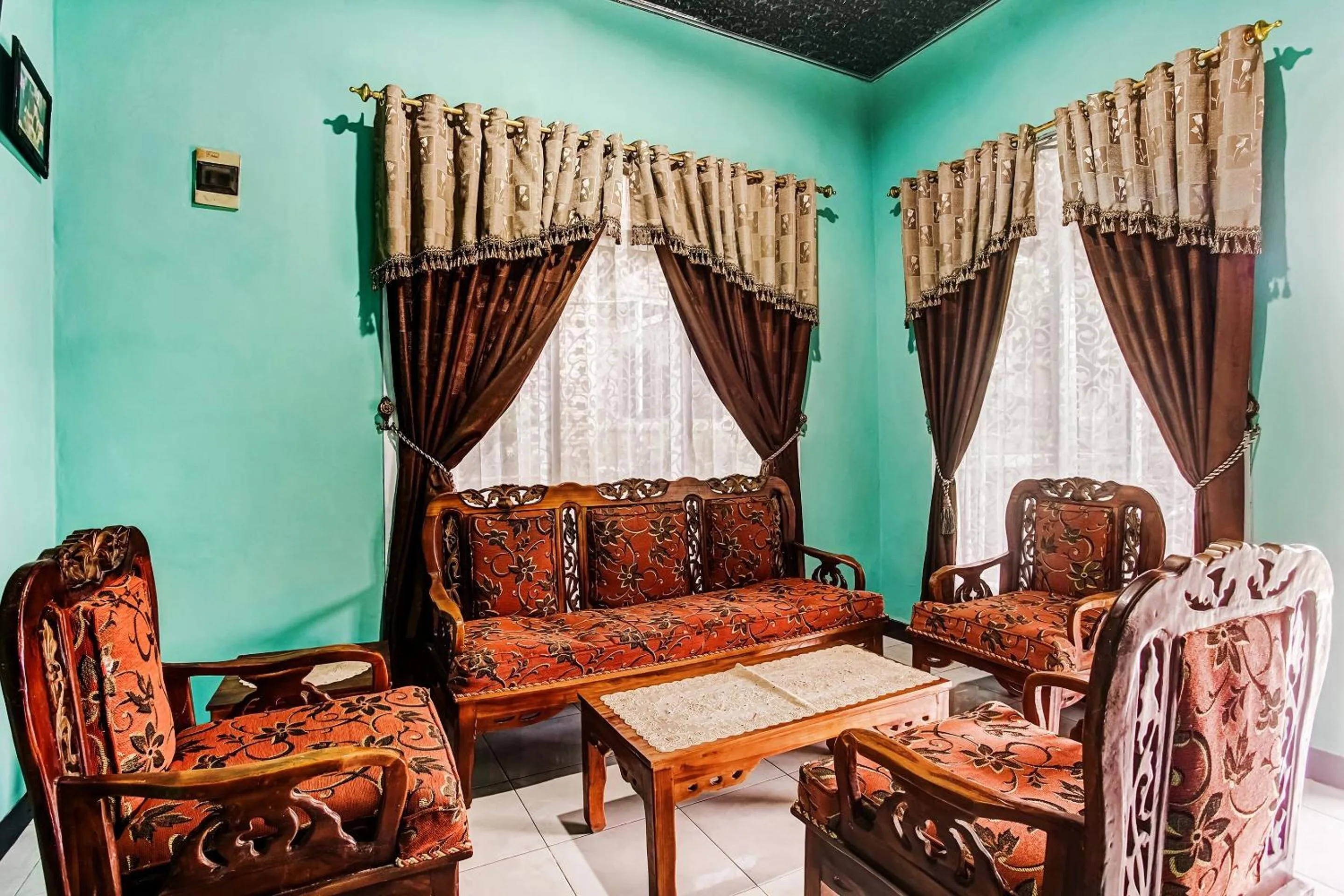 Lobby or reception in Hotel O Desa Wisata Sumber Agung Syariah