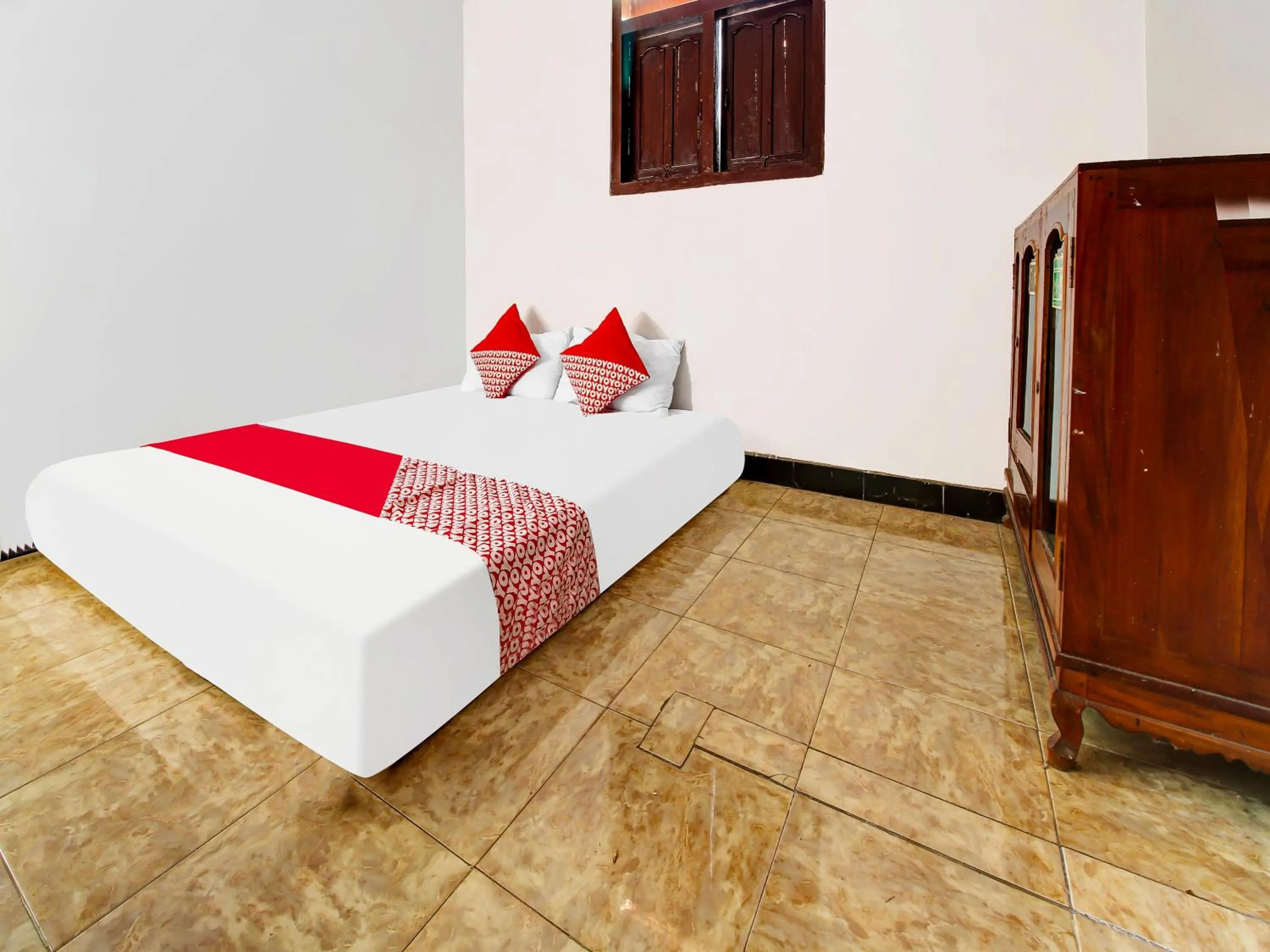 Bedroom, Bed in Hotel O Desa Wisata Tebing Lingga